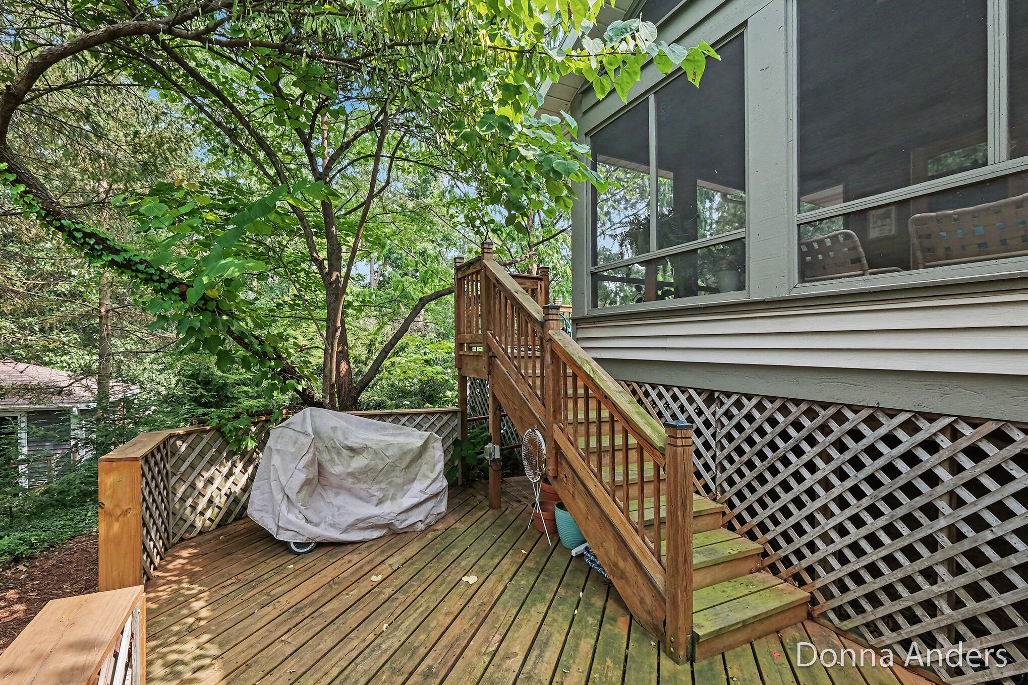 4872 Oakway Court NE Grand Rapids MI 49525