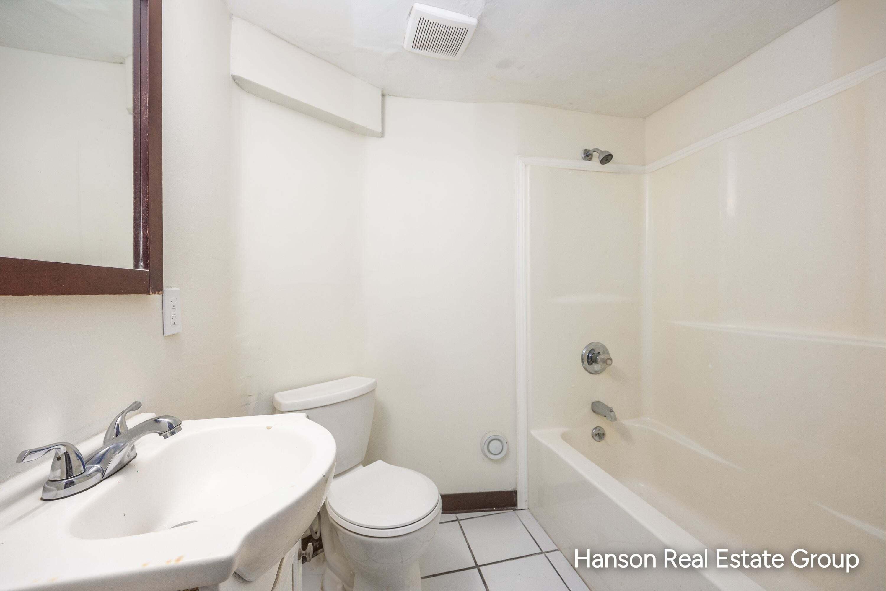1413 Kingsley Street Muskegon MI 49442