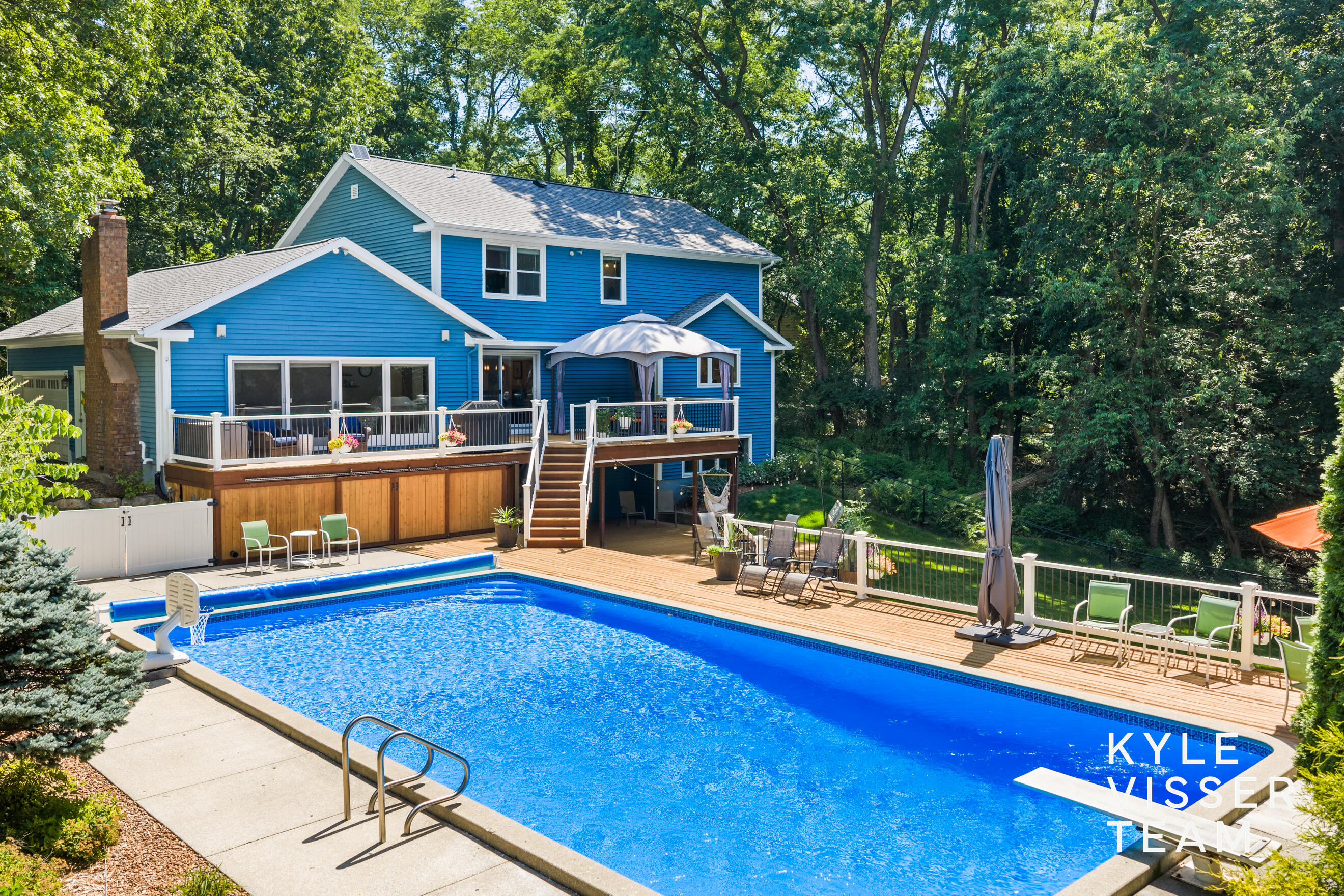 6728 Gleneagles Drive SE Grand Rapids MI 49546