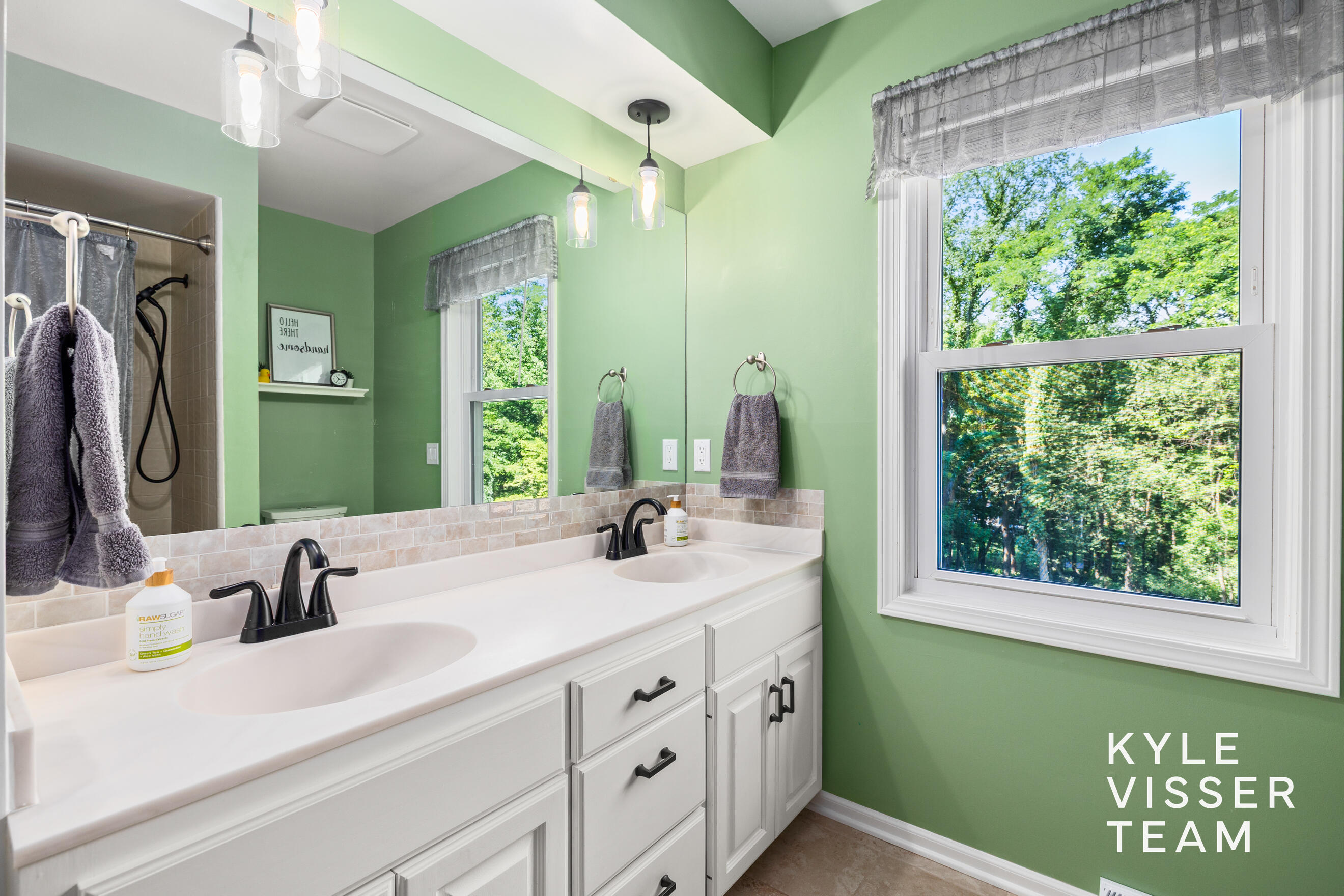 6728 Gleneagles Drive SE Grand Rapids MI 49546