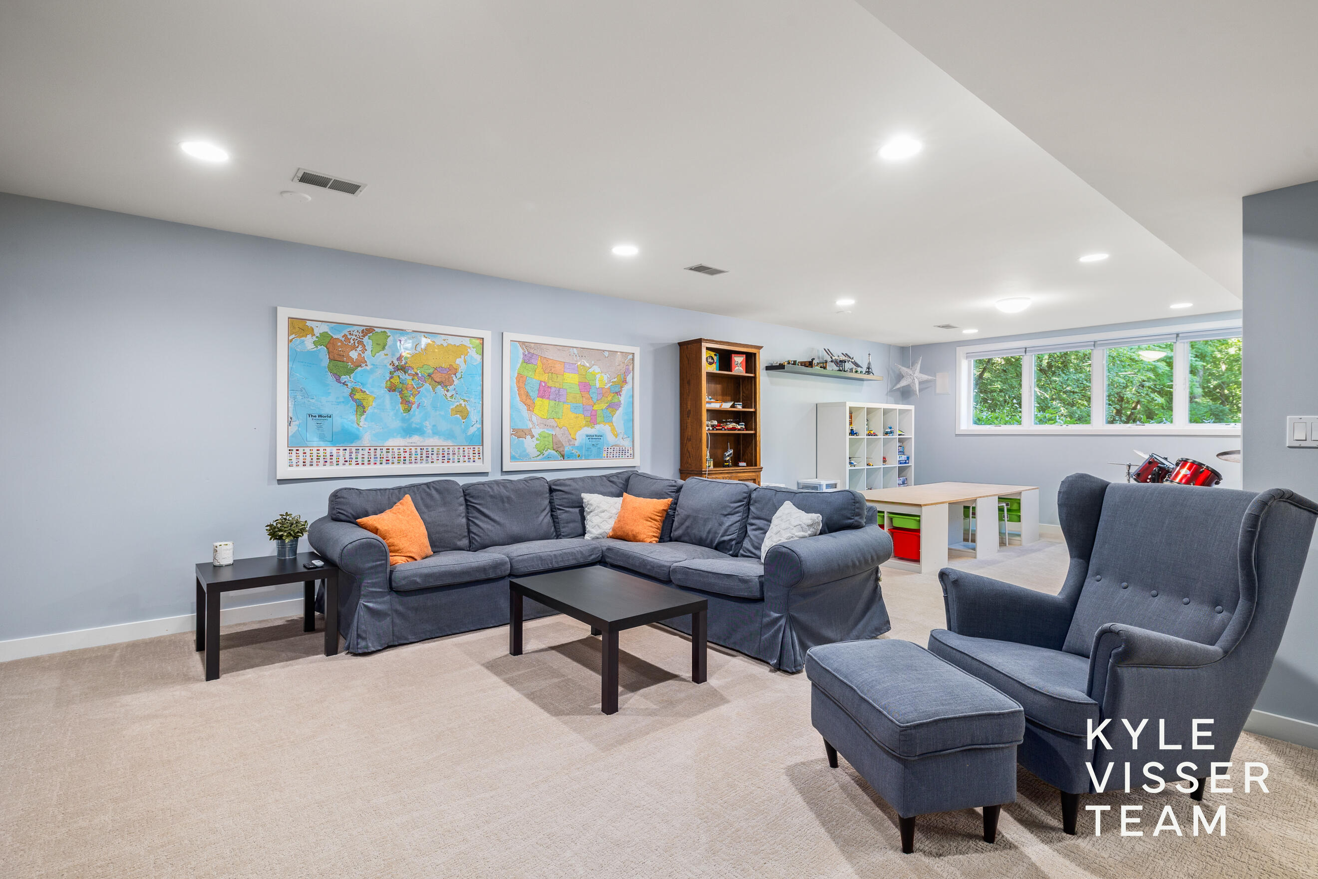 6728 Gleneagles Drive SE Grand Rapids MI 49546