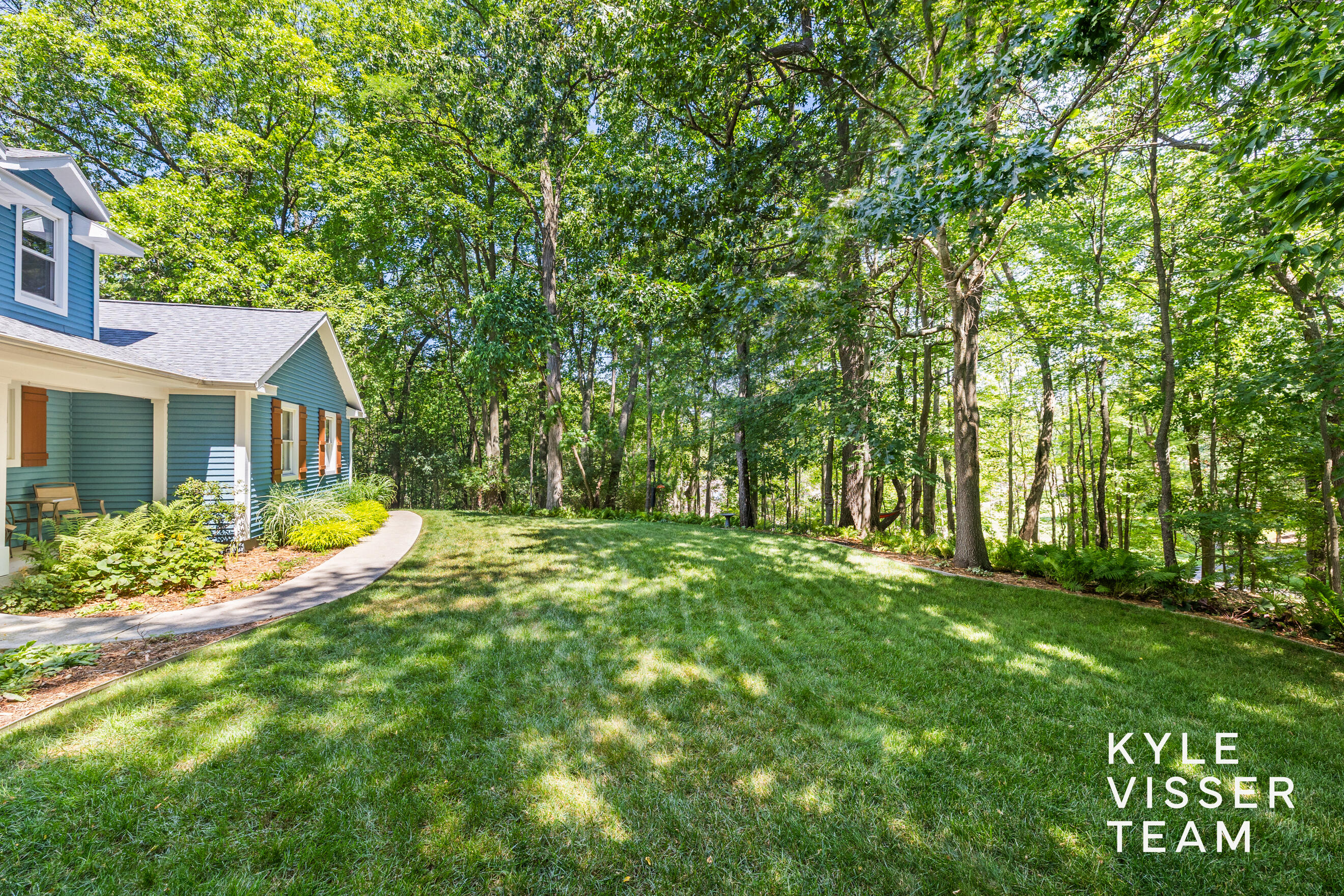 6728 Gleneagles Drive SE Grand Rapids MI 49546