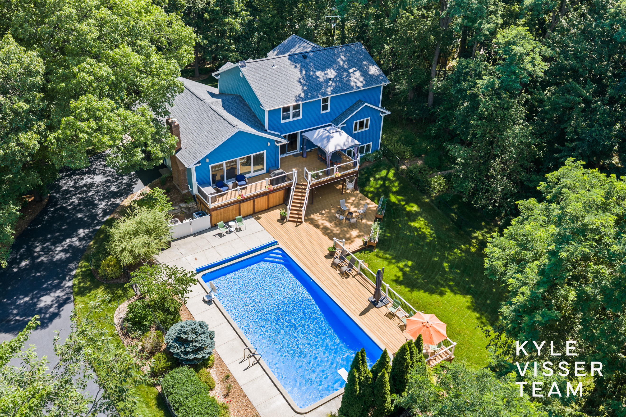 6728 Gleneagles Drive SE Grand Rapids MI 49546