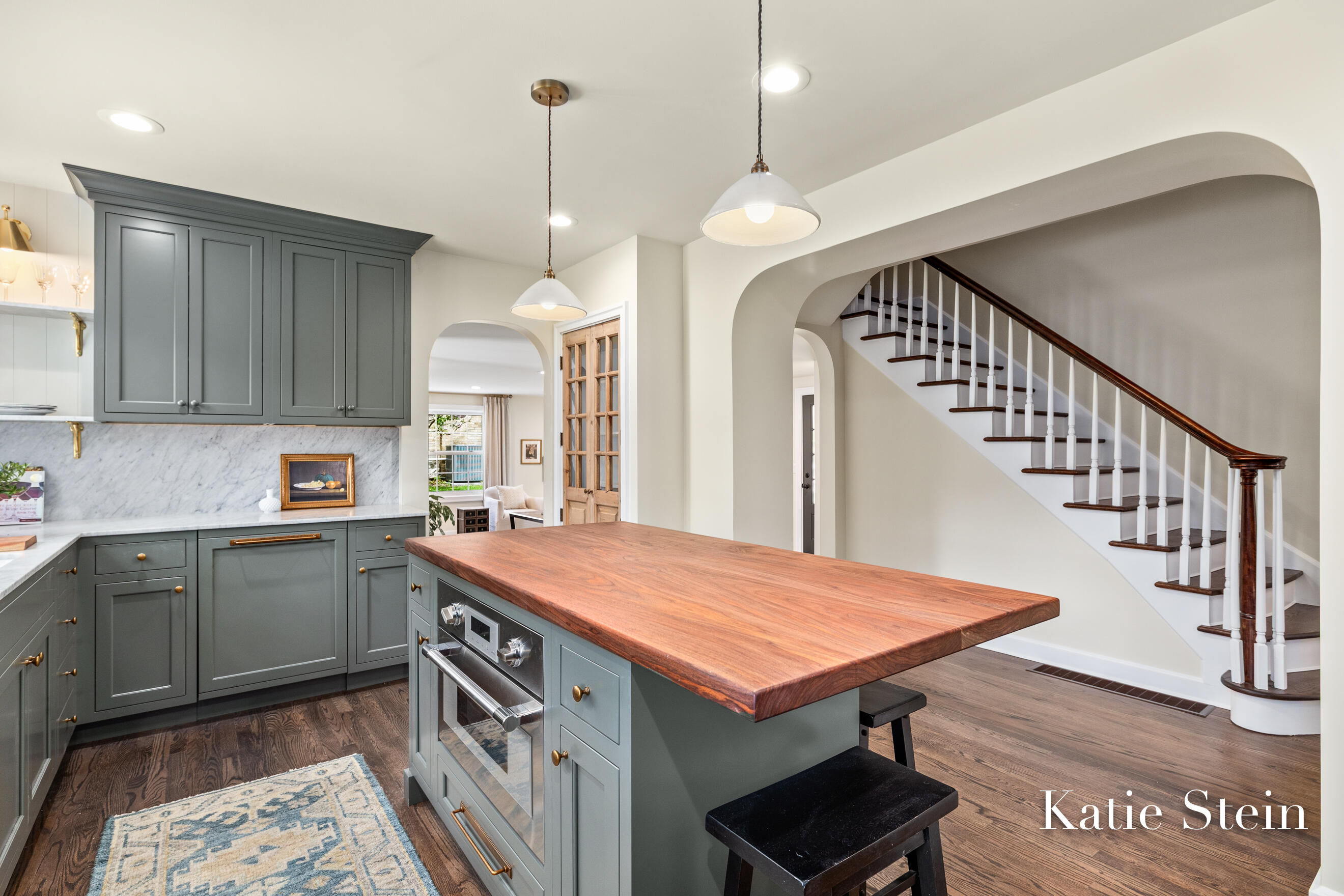 833 Gladstone Drive SE East Grand Rapids MI 49506