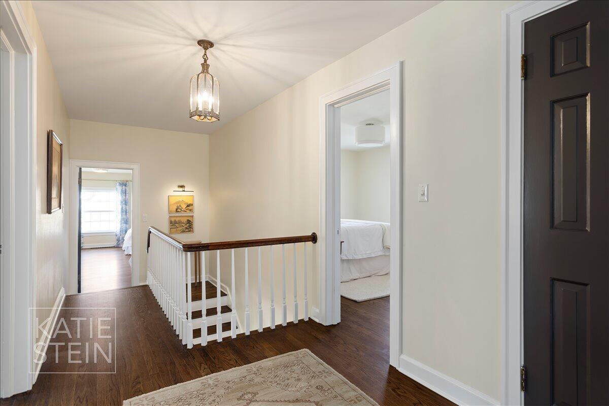 833 Gladstone Drive SE East Grand Rapids MI 49506