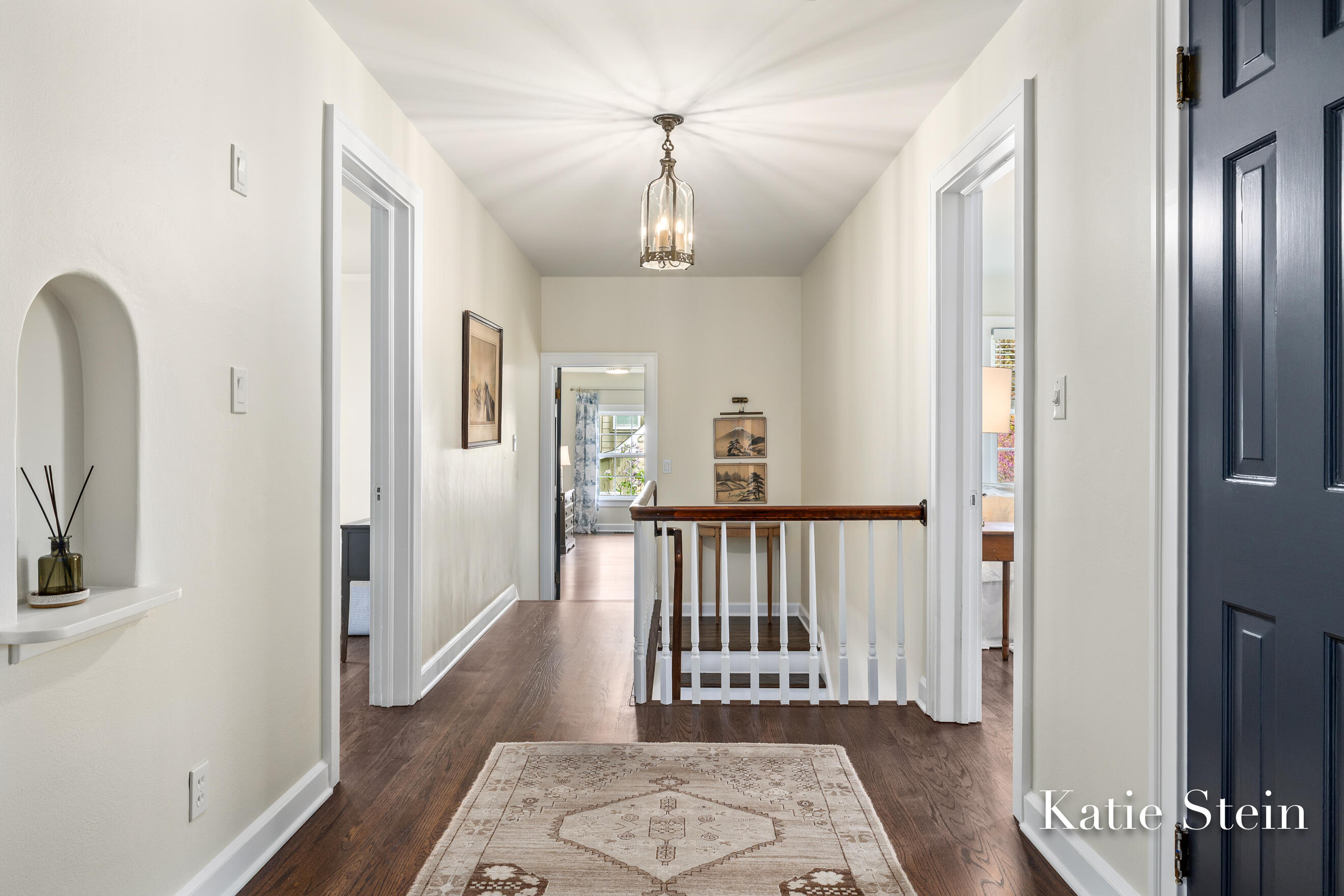 833 Gladstone Drive SE East Grand Rapids MI 49506