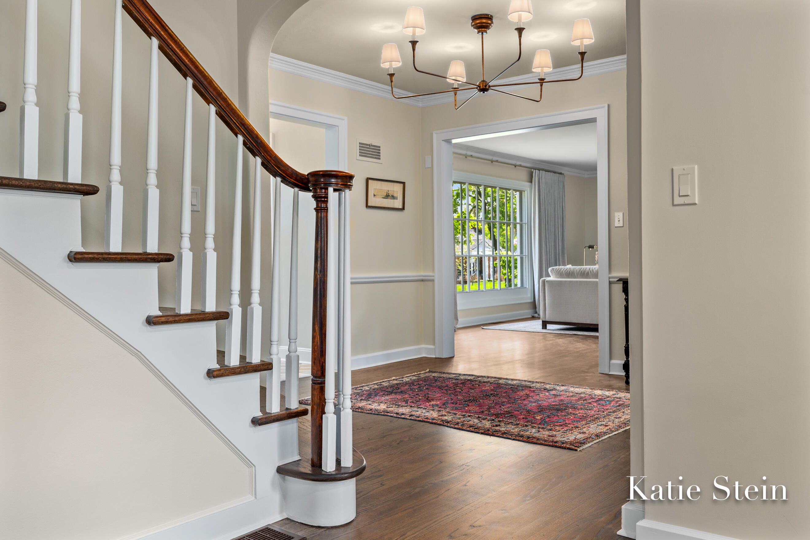 833 Gladstone Drive SE East Grand Rapids MI 49506
