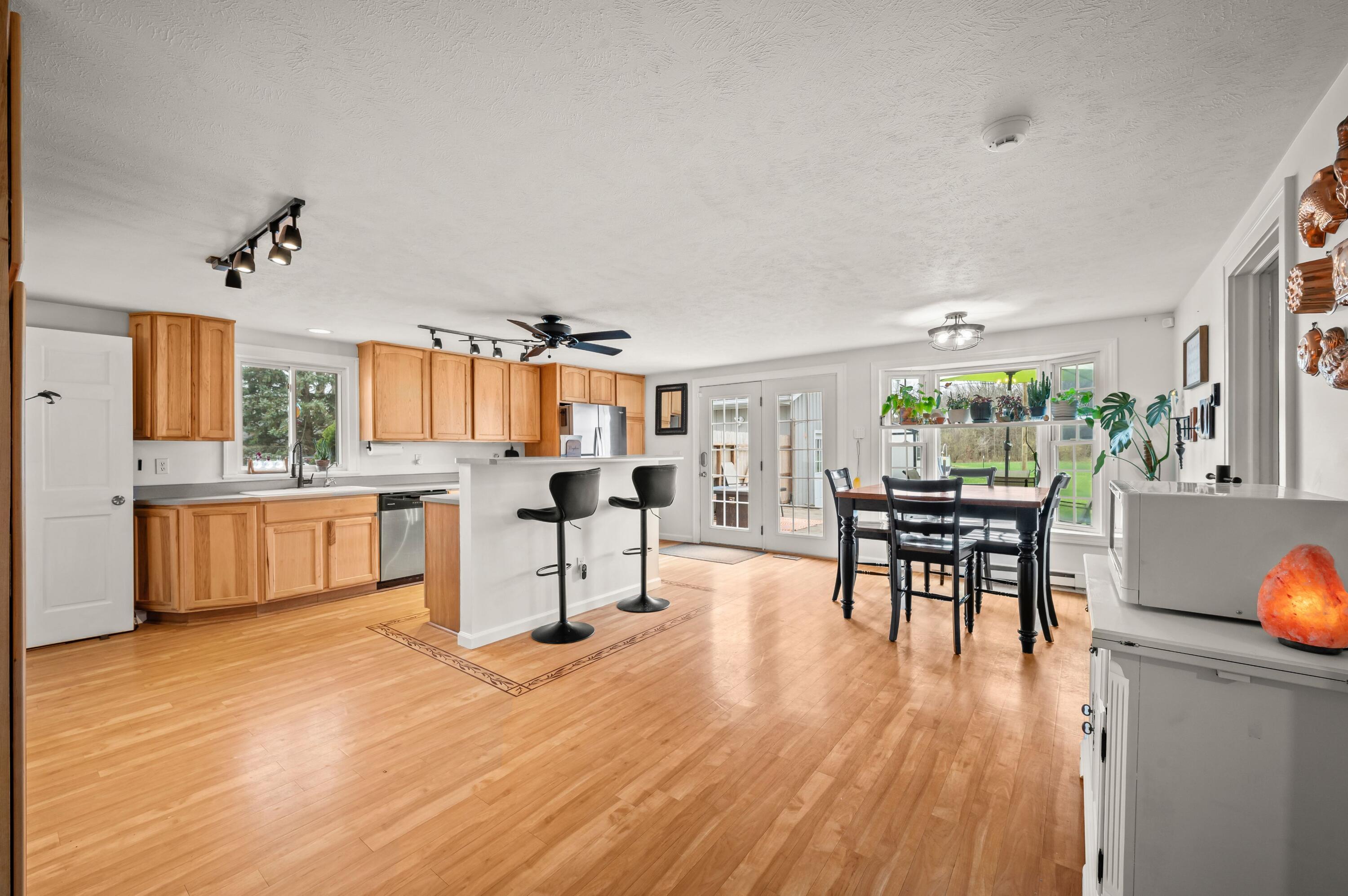 3017 Walton Road Buchanan MI 49107