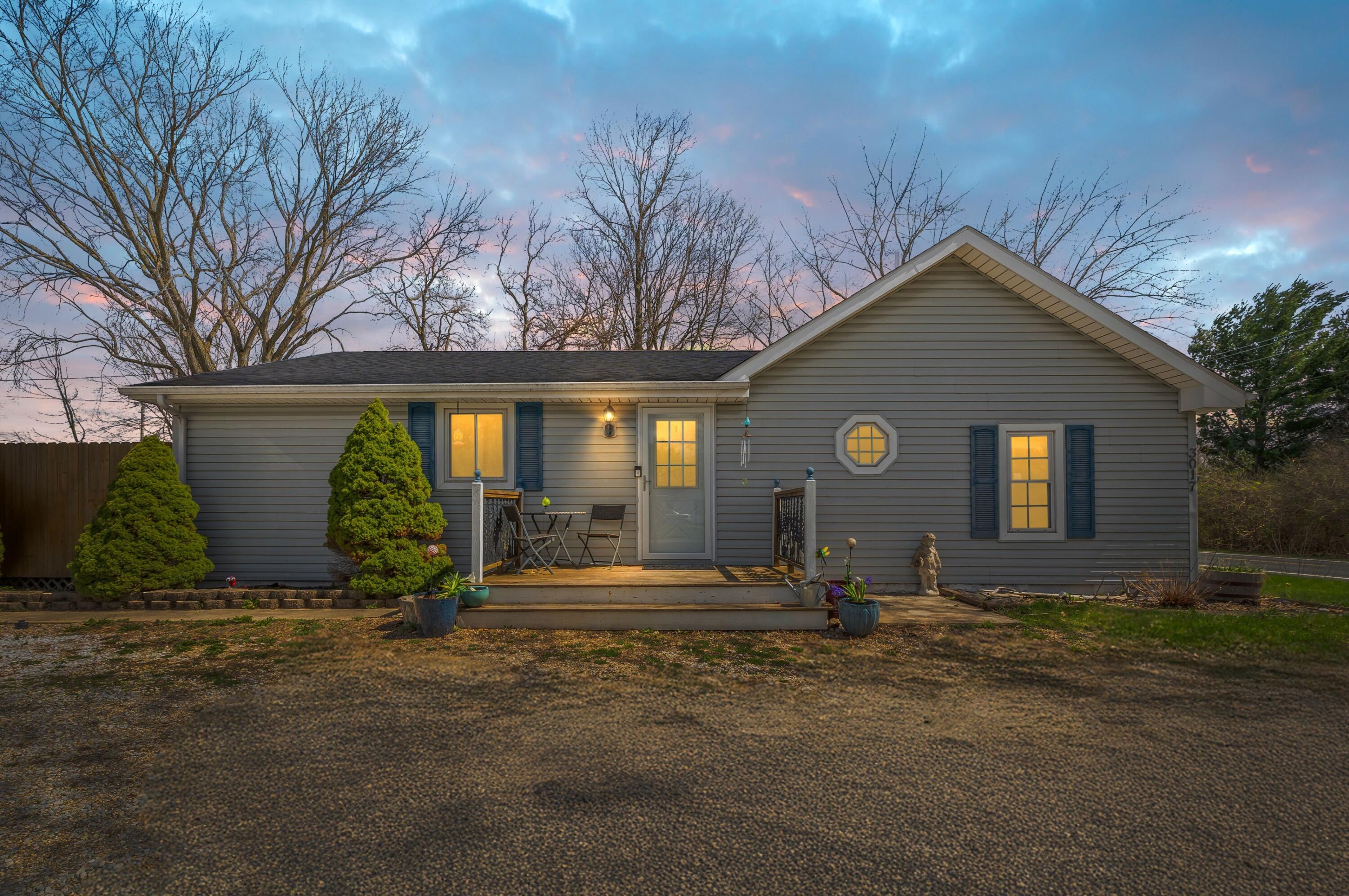 3017 Walton Road Buchanan MI 49107