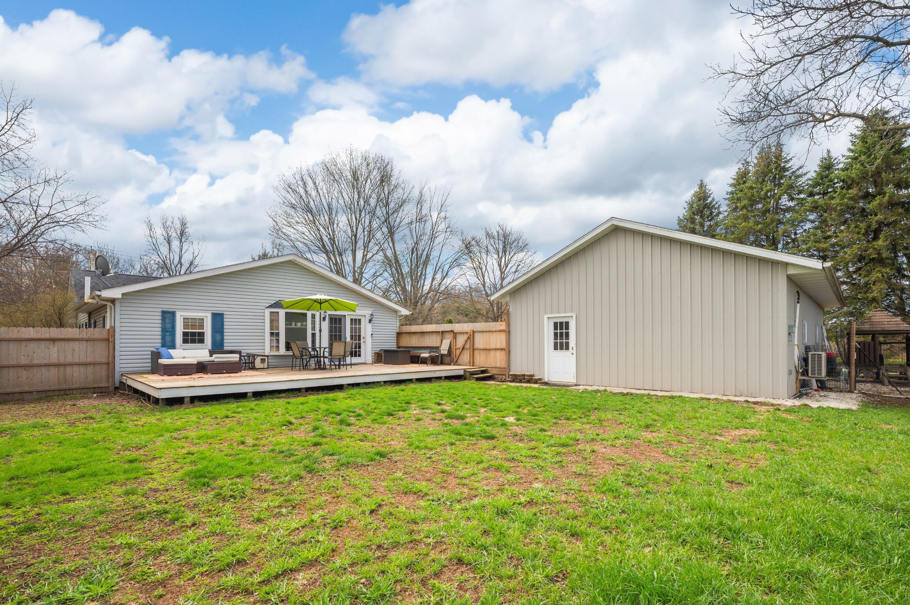 3017 Walton Road Buchanan MI 49107