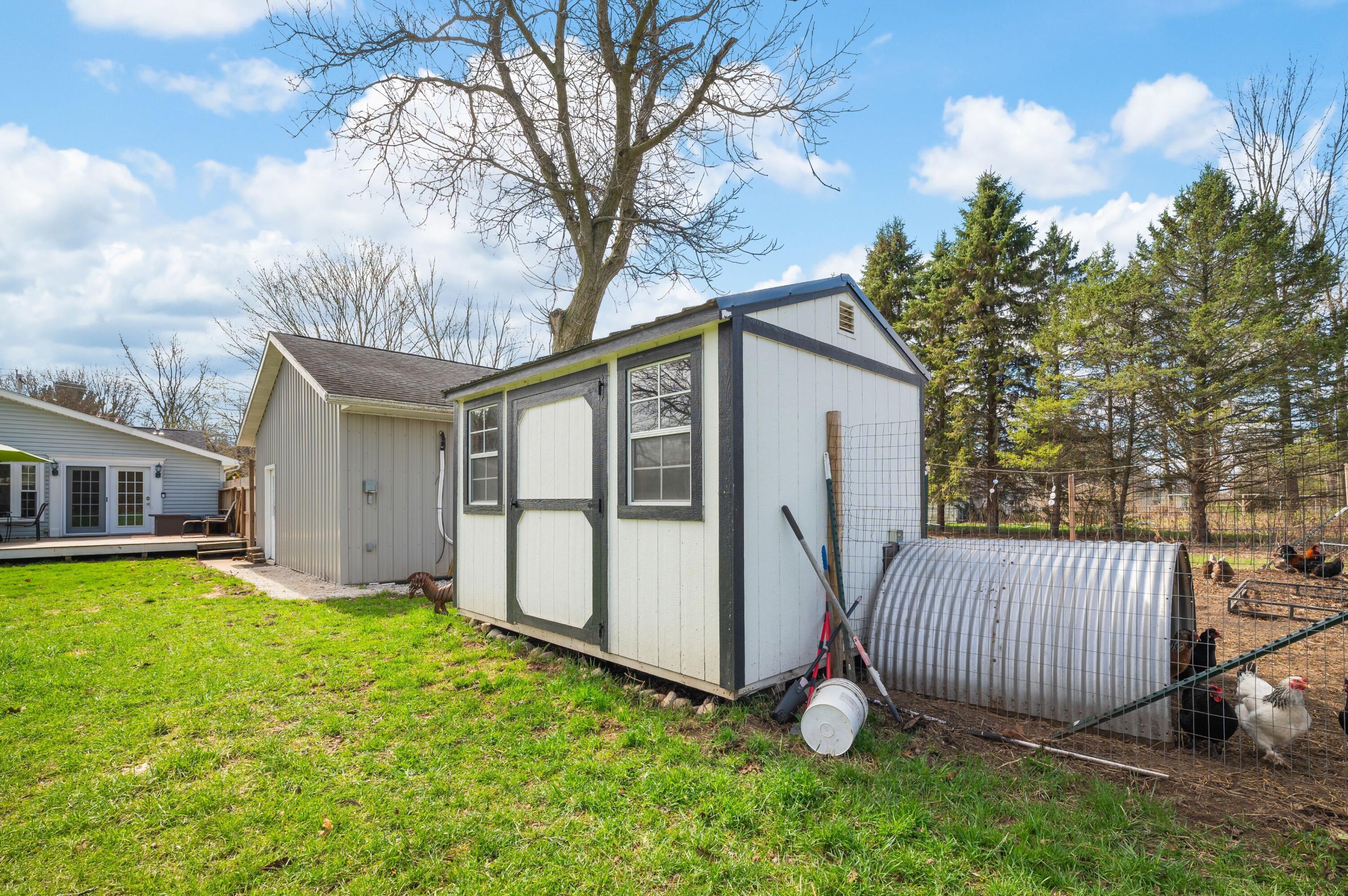 3017 Walton Road Buchanan MI 49107