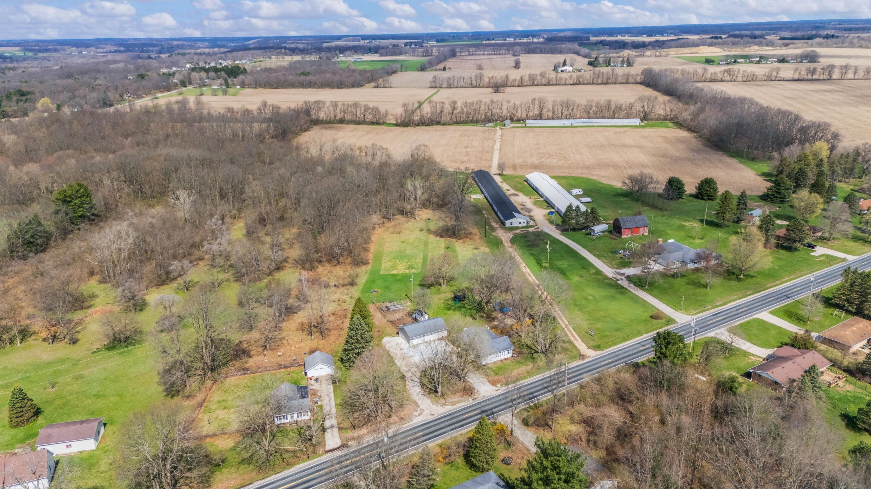 3017 Walton Road Buchanan MI 49107