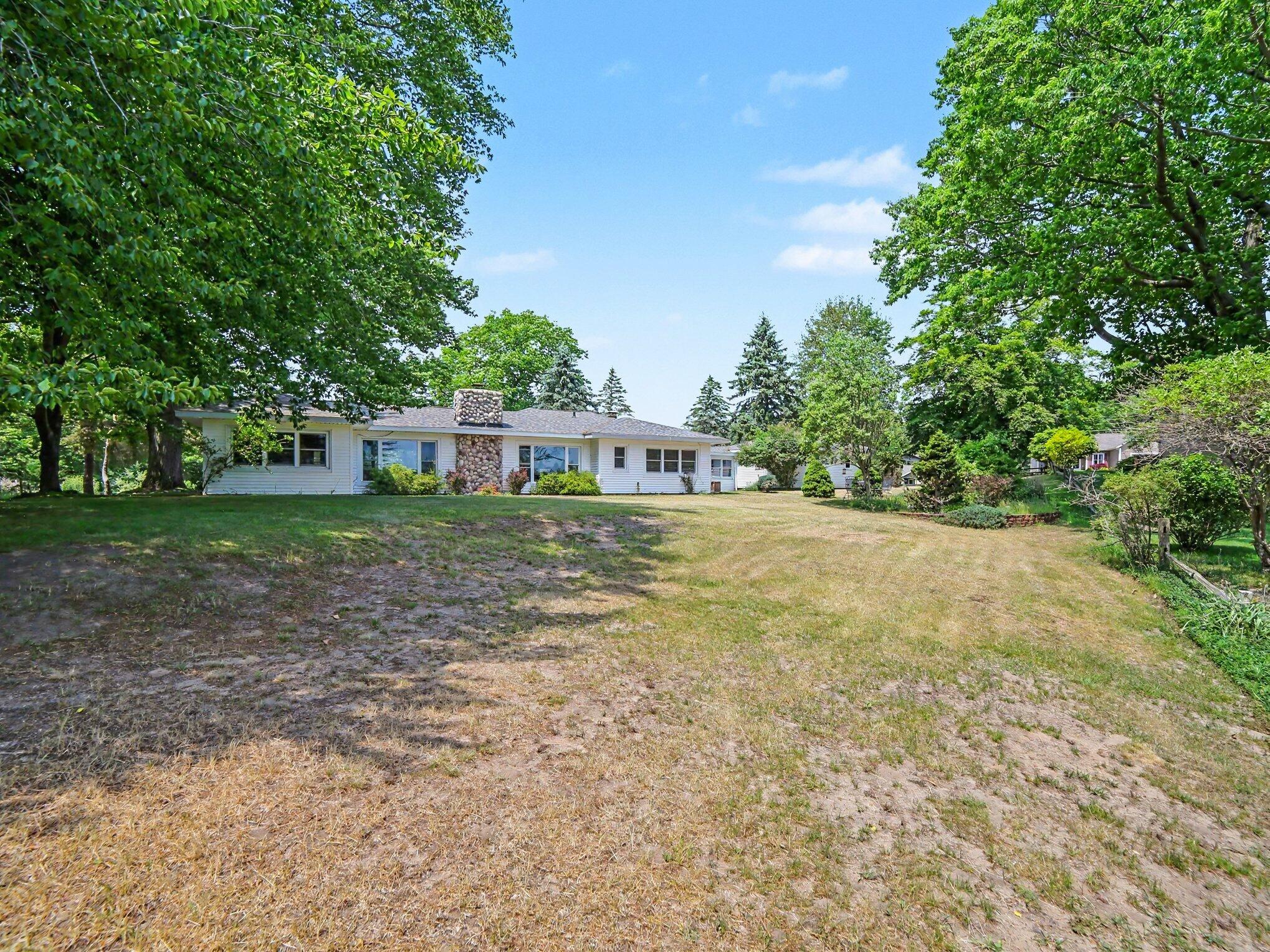 1358 N Lakeshore Drive Ludington MI 49431