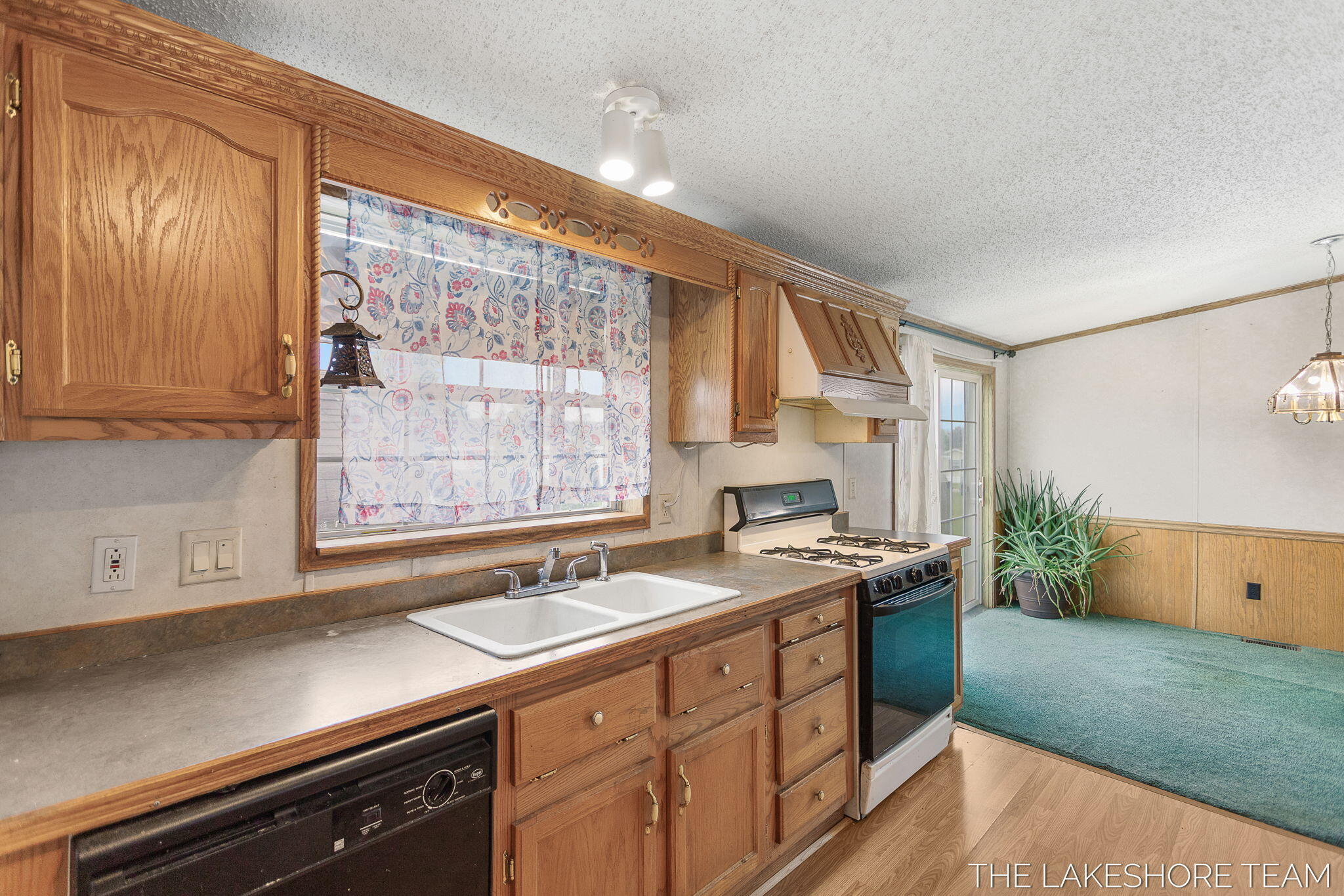 3274 Barbaray Way Holland MI 49424