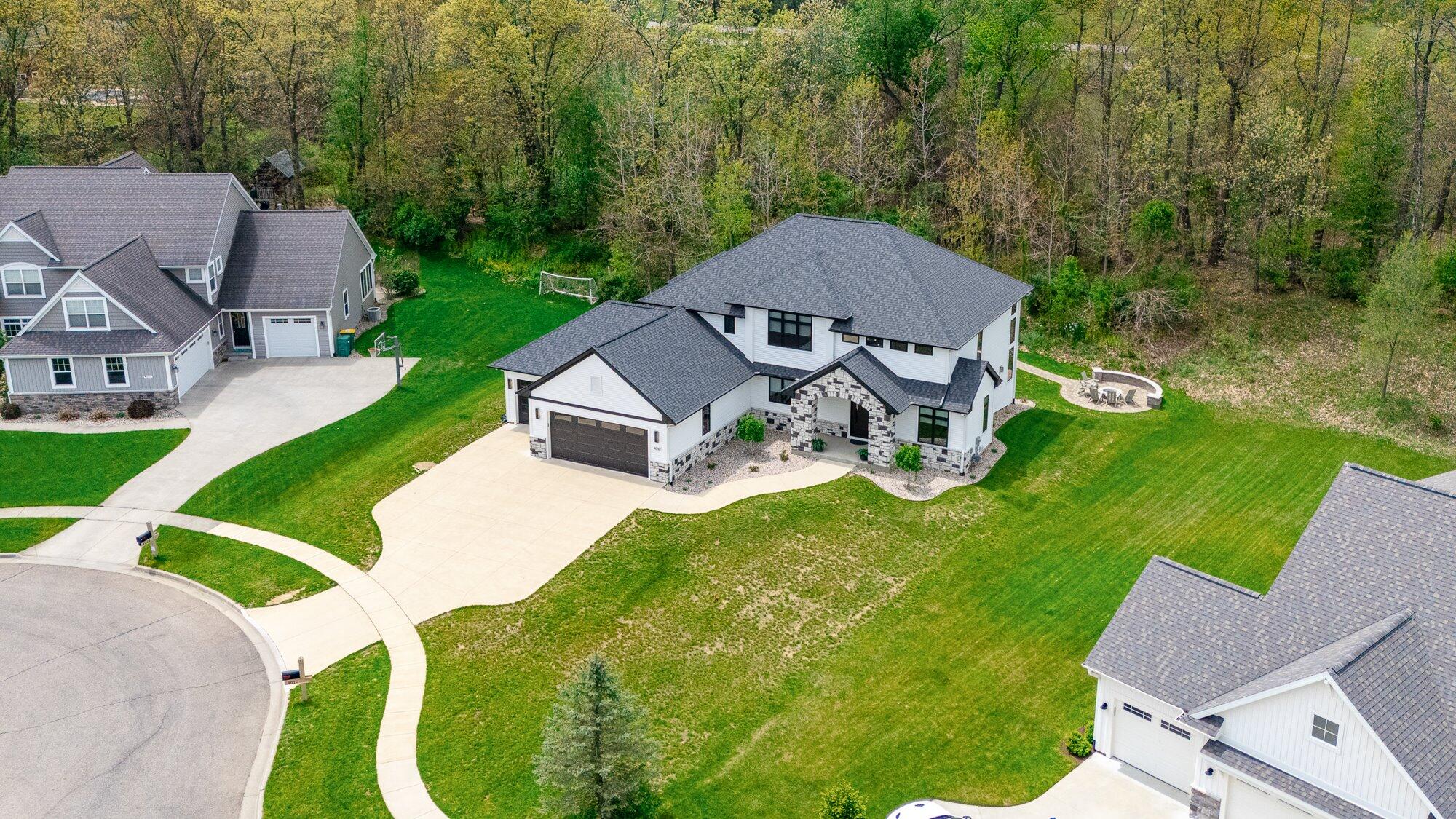 4010 Hollow Wood Drive Portage MI 49024