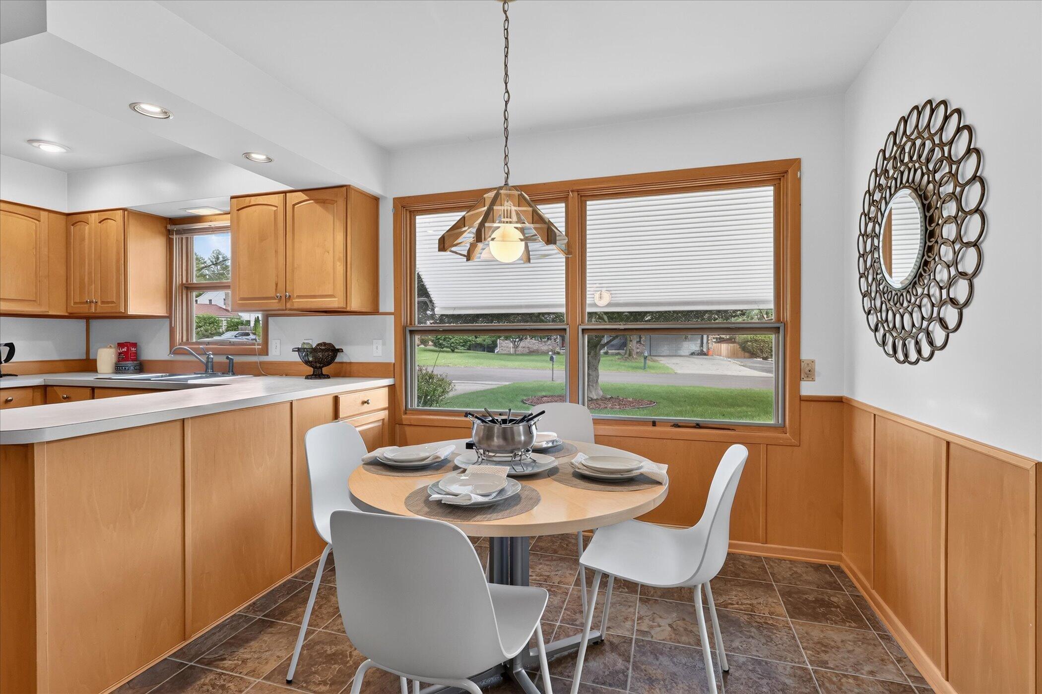5073 Hillwood Court SE Grand Rapids MI 49508