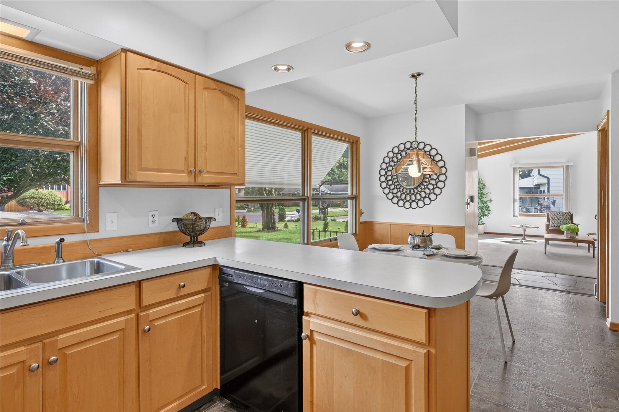 5073 Hillwood Court SE Grand Rapids MI 49508