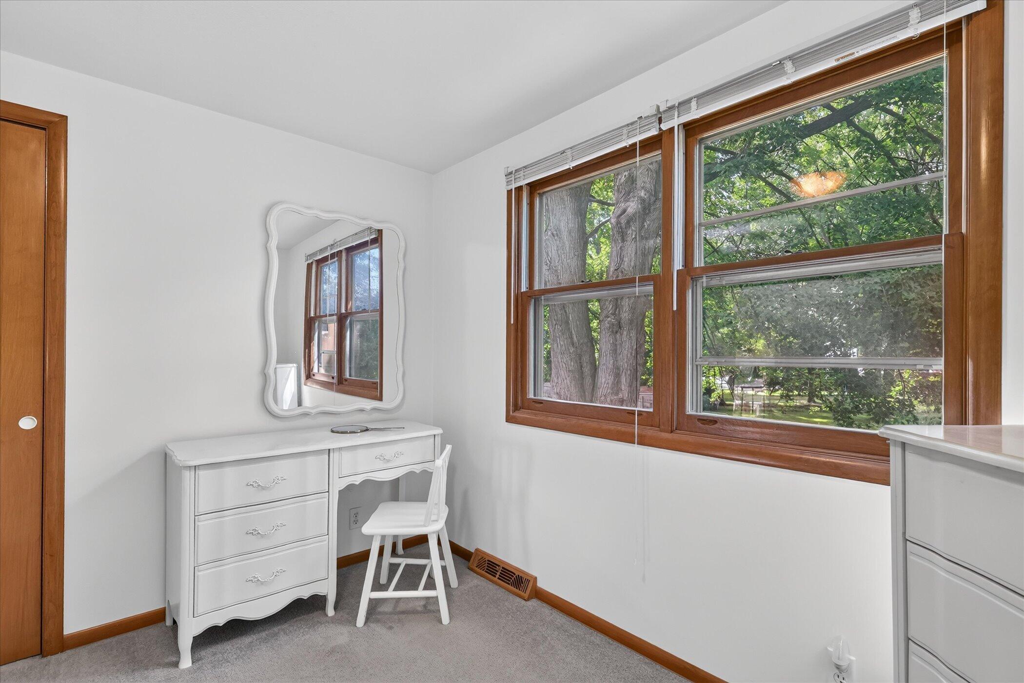 5073 Hillwood Court SE Grand Rapids MI 49508