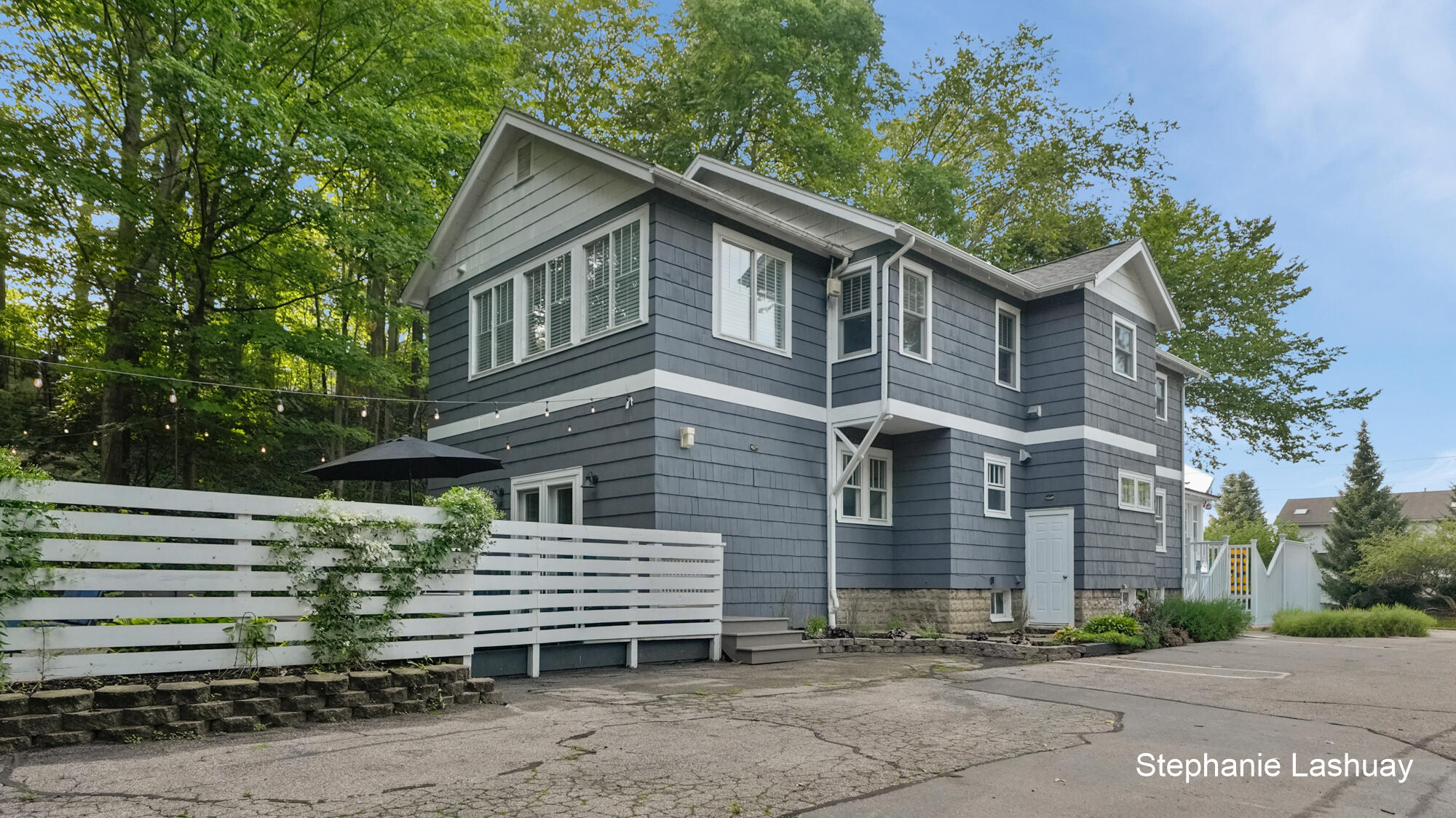 450 Culver Street Saugatuck MI 49453