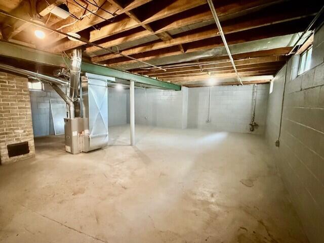 1845 Wood Street Muskegon MI 49442