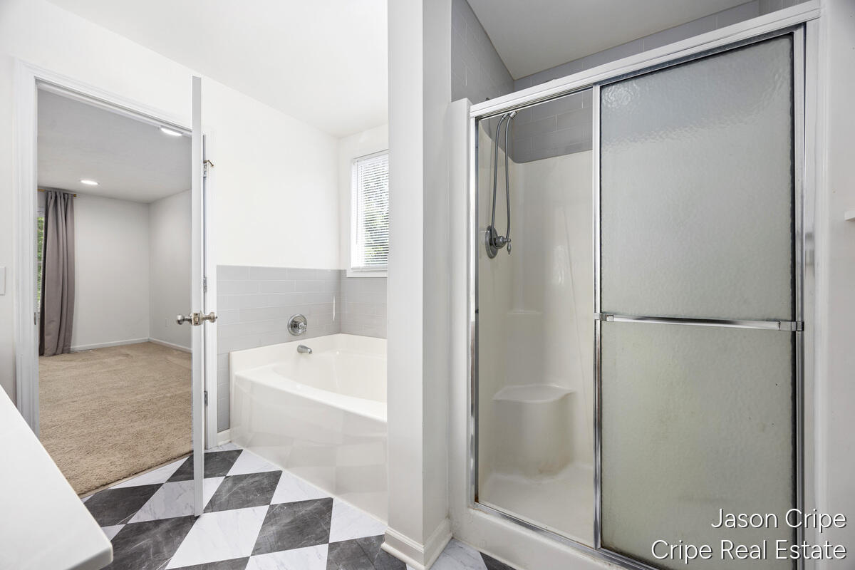 3523 Long Grove Drive SE Grand Rapids MI 49512