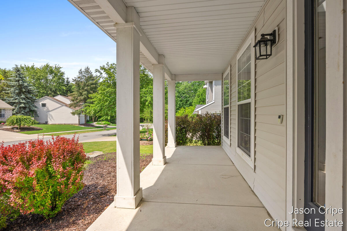 3523 Long Grove Drive SE Grand Rapids MI 49512