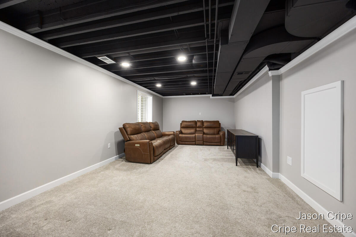 3523 Long Grove Drive SE Grand Rapids MI 49512