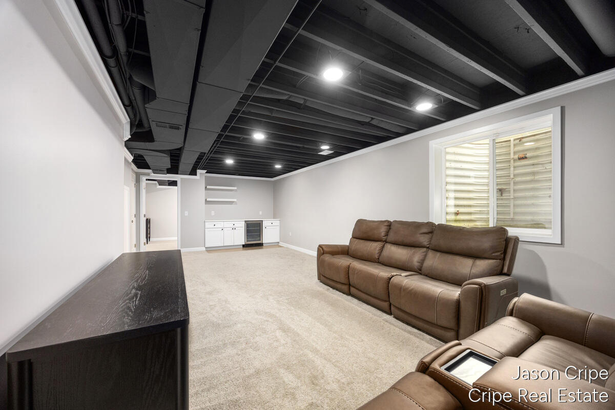 3523 Long Grove Drive SE Grand Rapids MI 49512