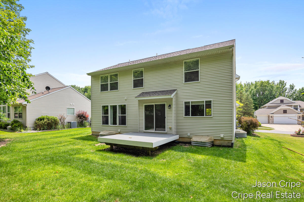 3523 Long Grove Drive SE Grand Rapids MI 49512