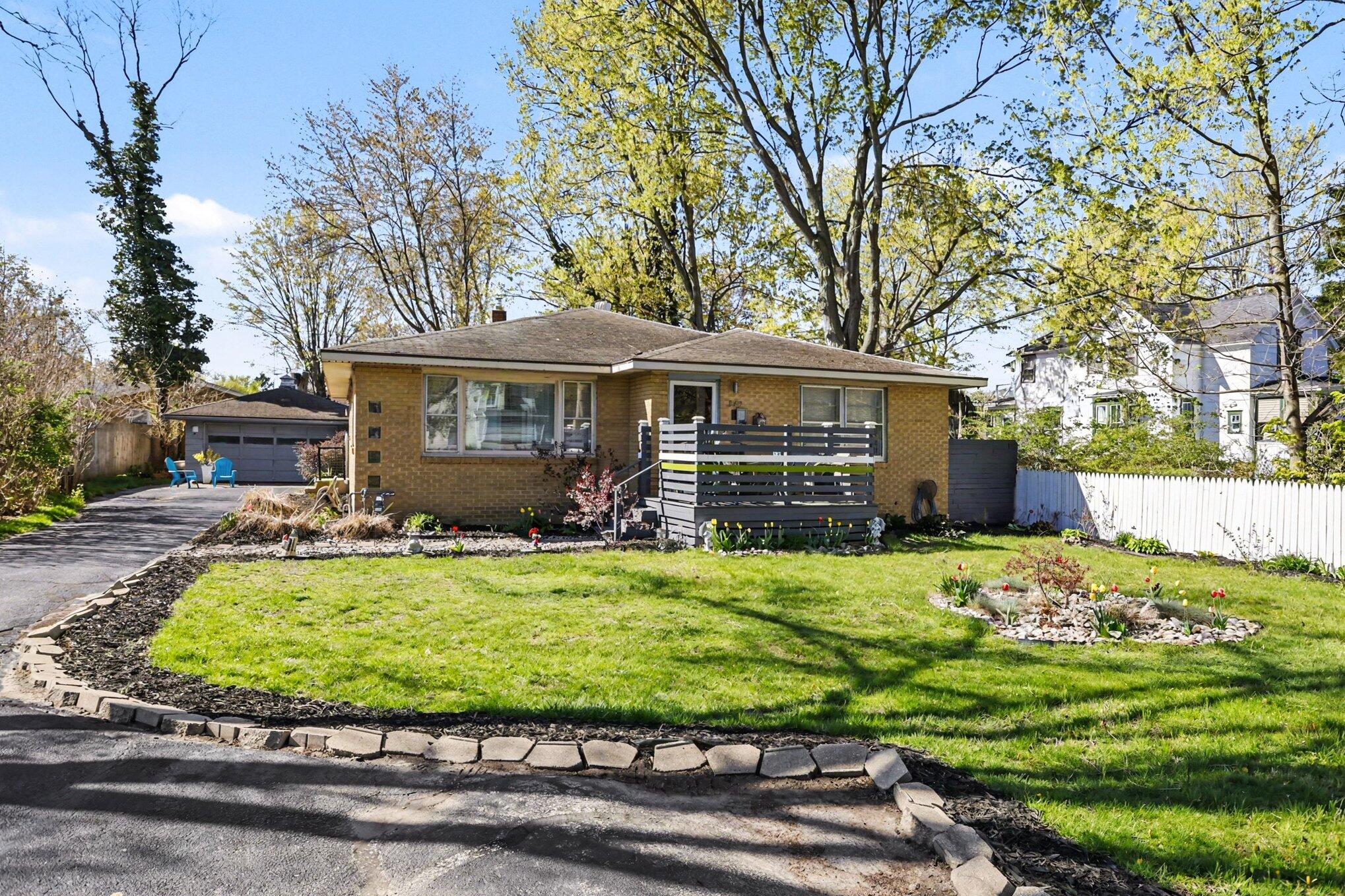 342 E Napier Avenue Benton Harbor MI 49022