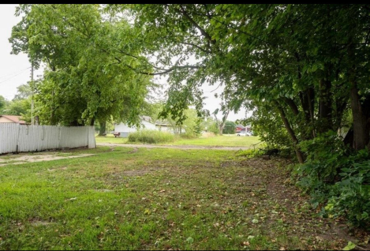 710 Buss Avenue Benton Harbor MI 49022