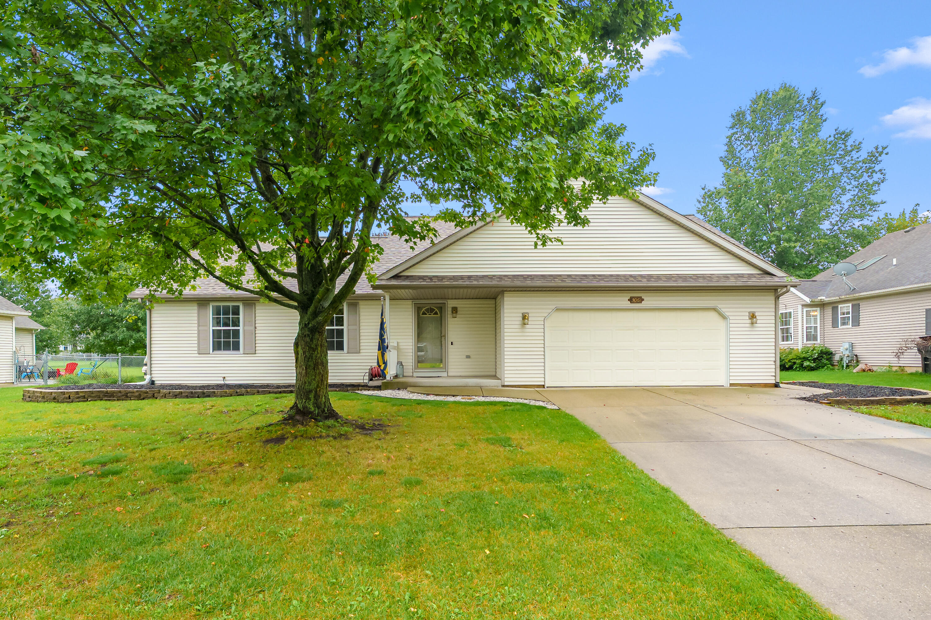 3061 Mandarin Grove Lane Kalamazoo MI 49004