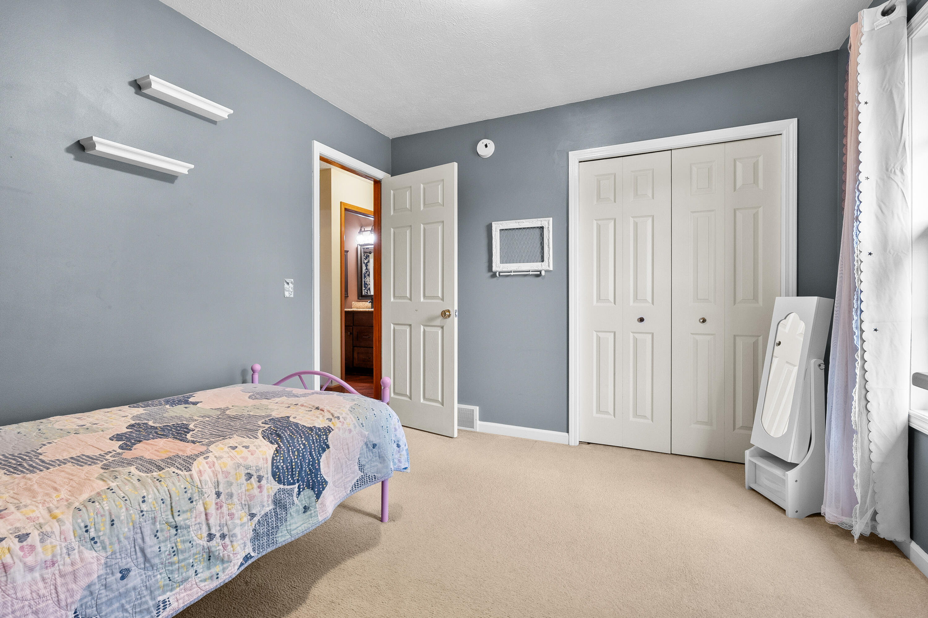 3061 Mandarin Grove Lane Kalamazoo MI 49004