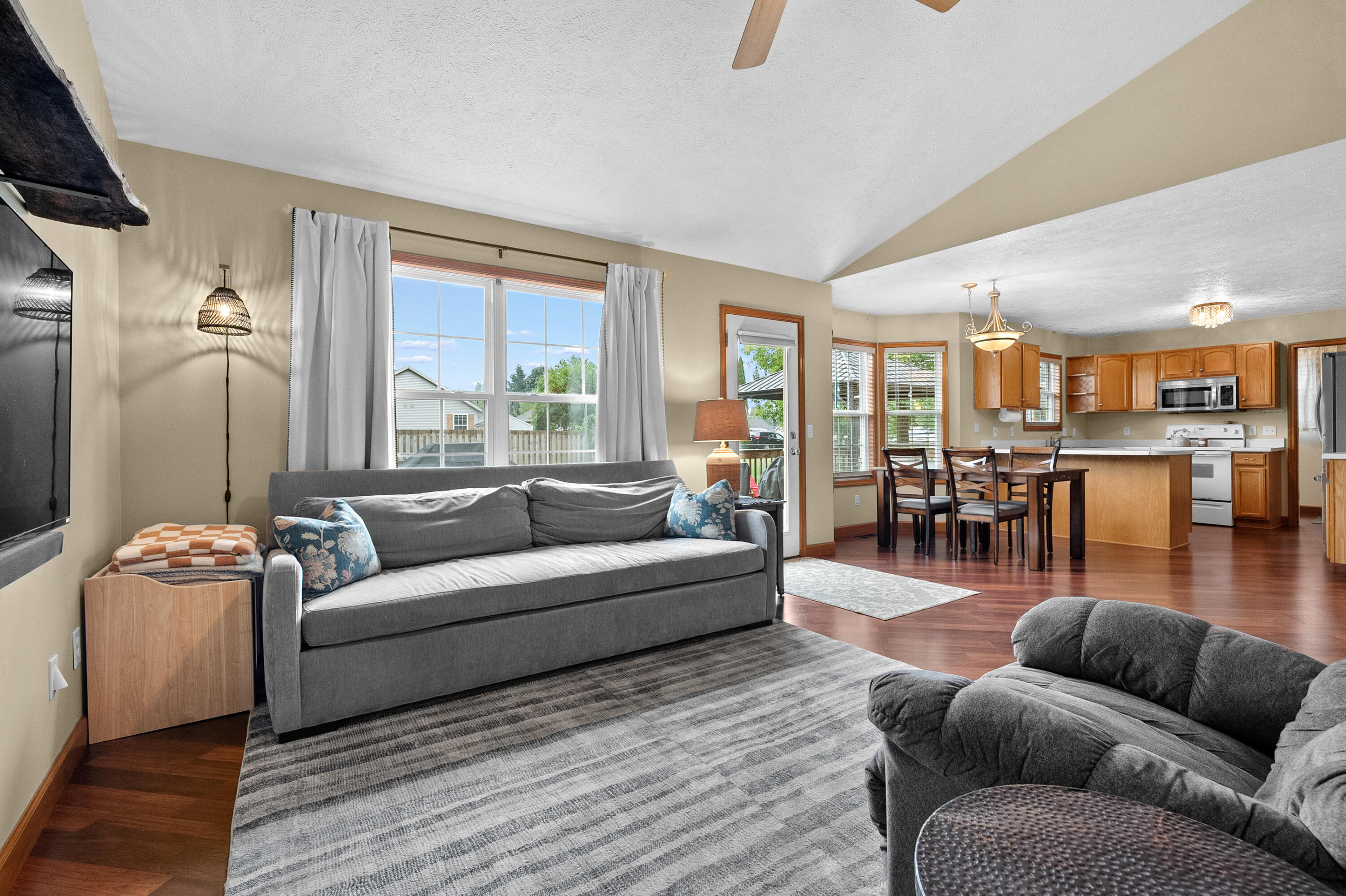 3061 Mandarin Grove Lane Kalamazoo MI 49004
