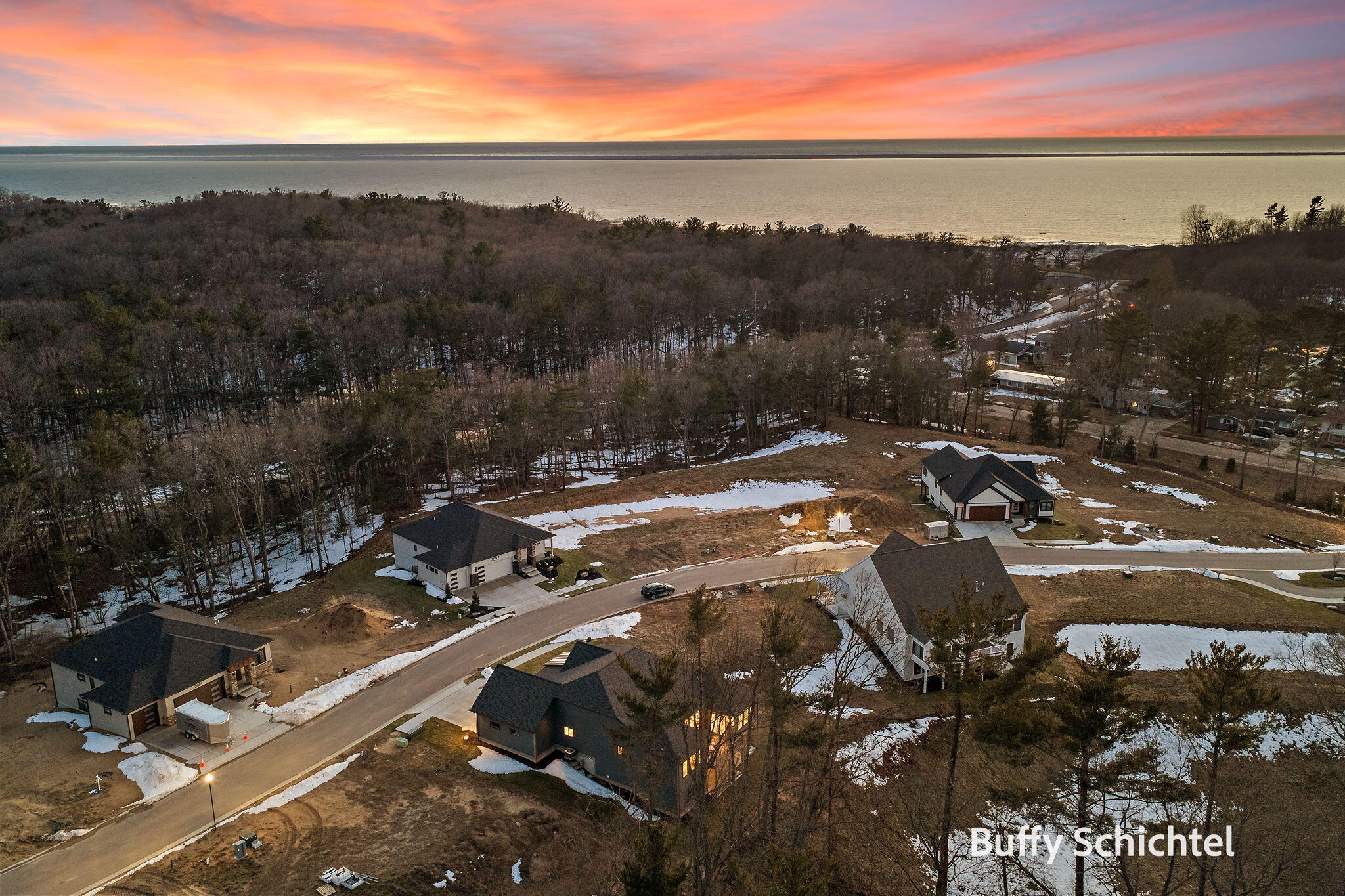 2892 Duneside Trail Muskegon MI 49441