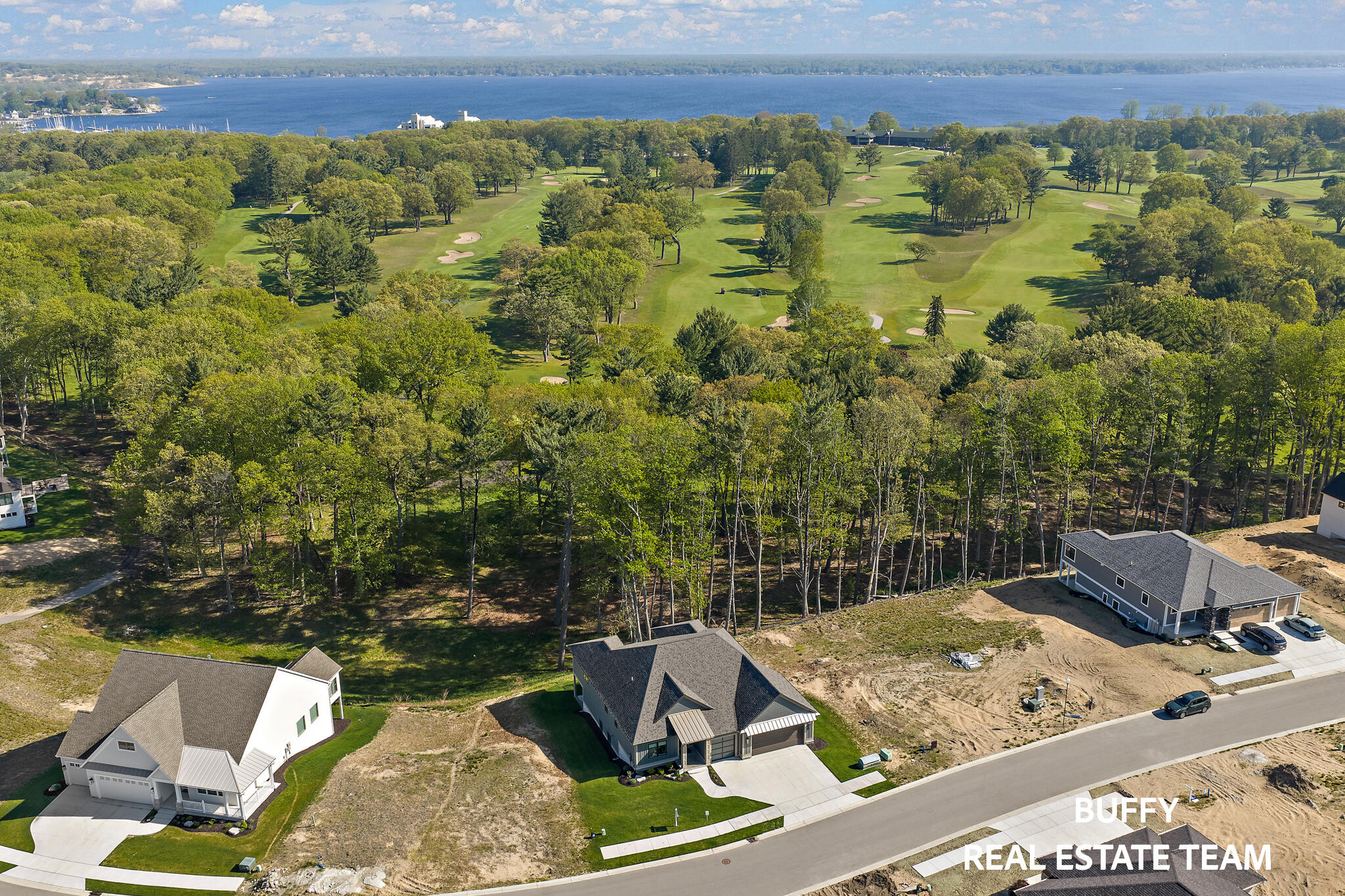 2892 Duneside Trail Muskegon MI 49441