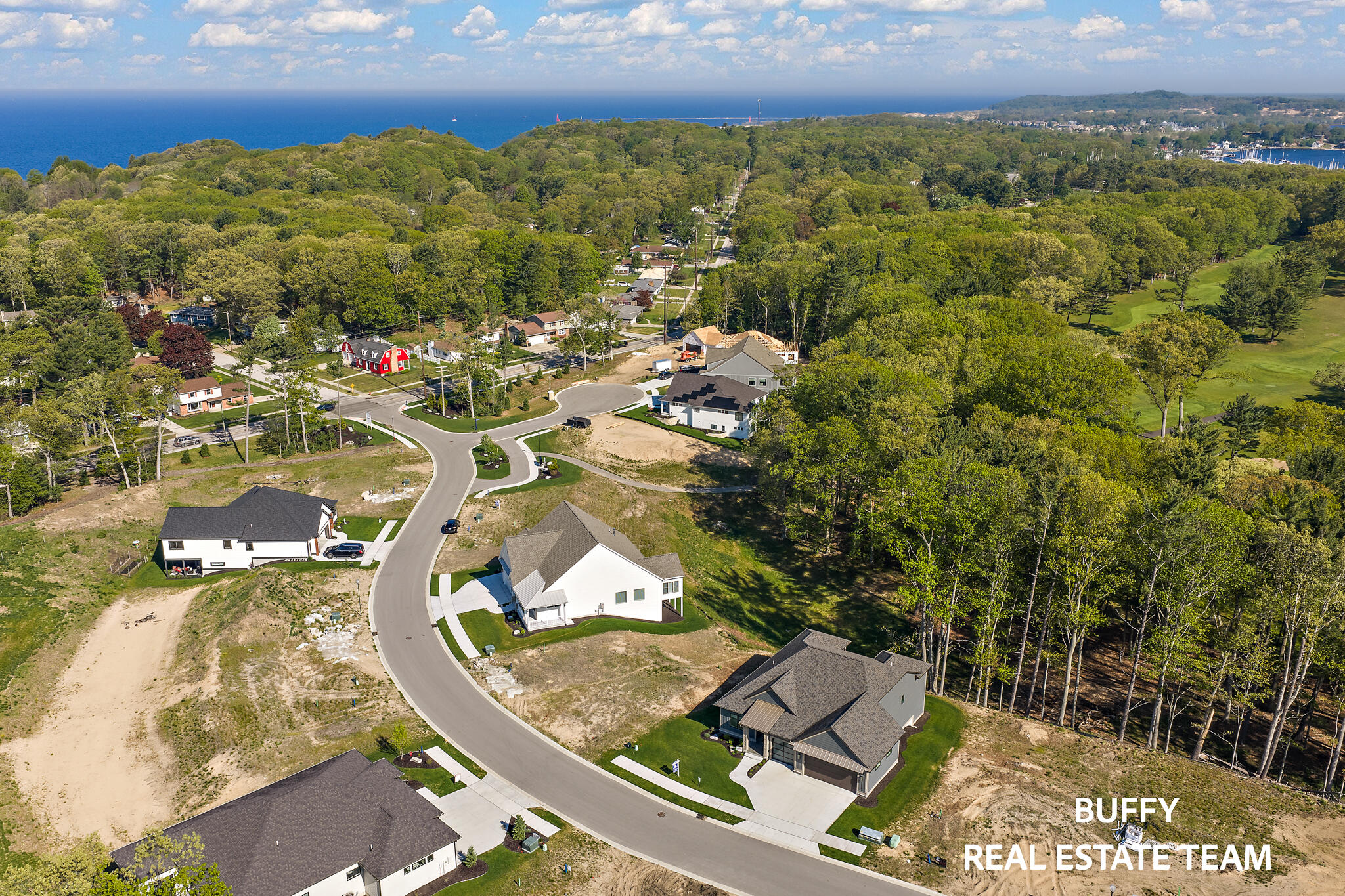 2892 Duneside Trail Muskegon MI 49441