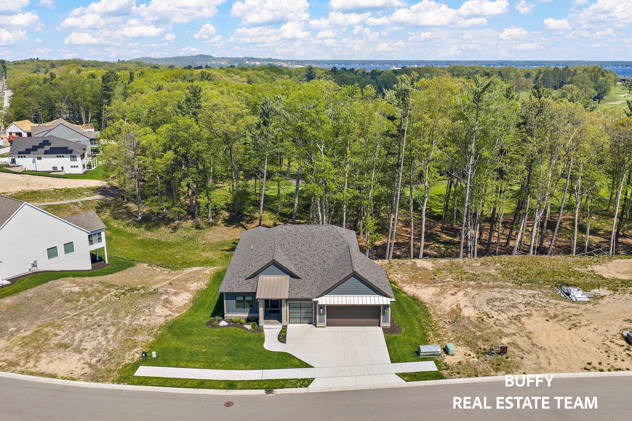 2892 Duneside Trail Muskegon MI 49441