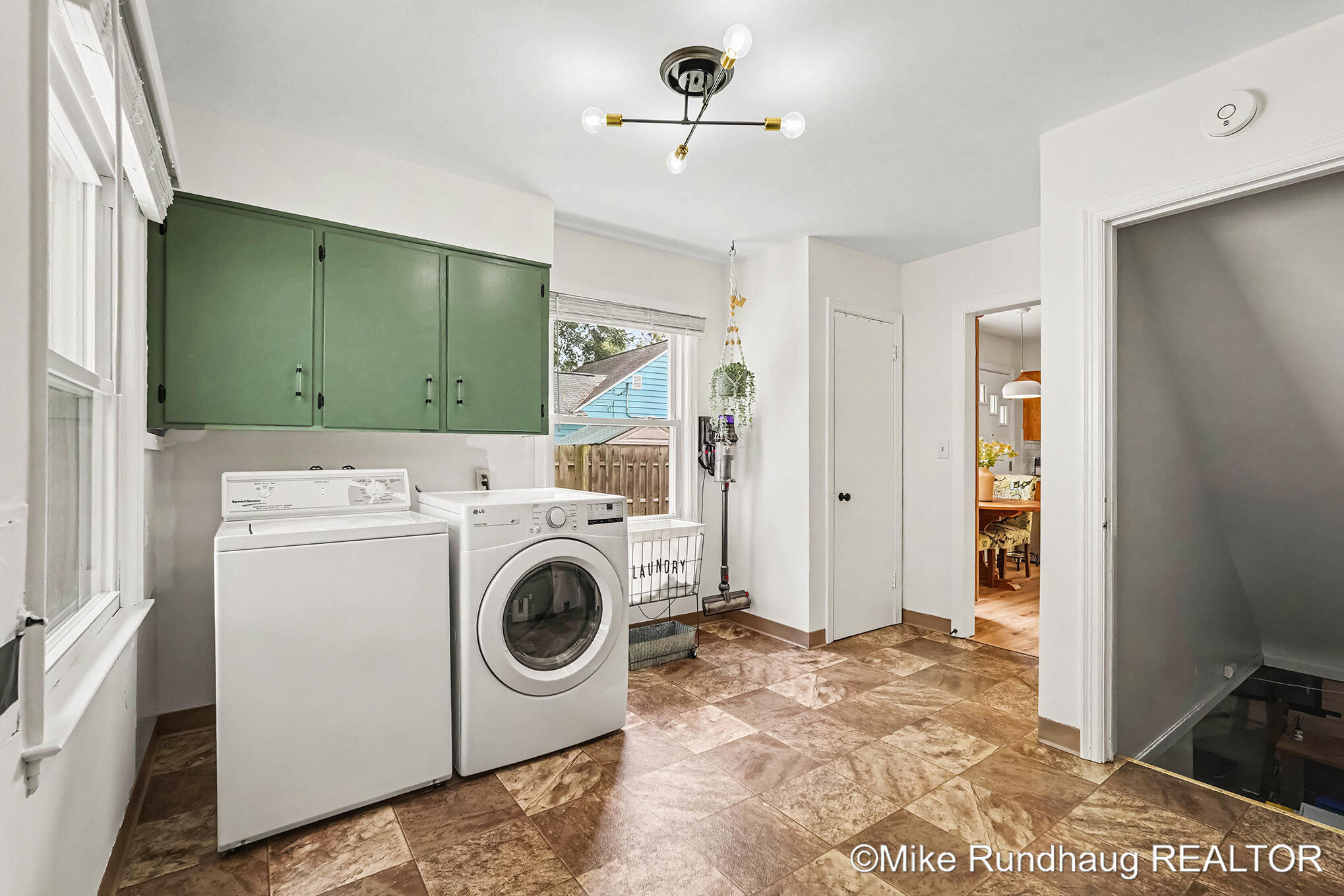 1625 Oswego Street NW Grand Rapids MI 49504