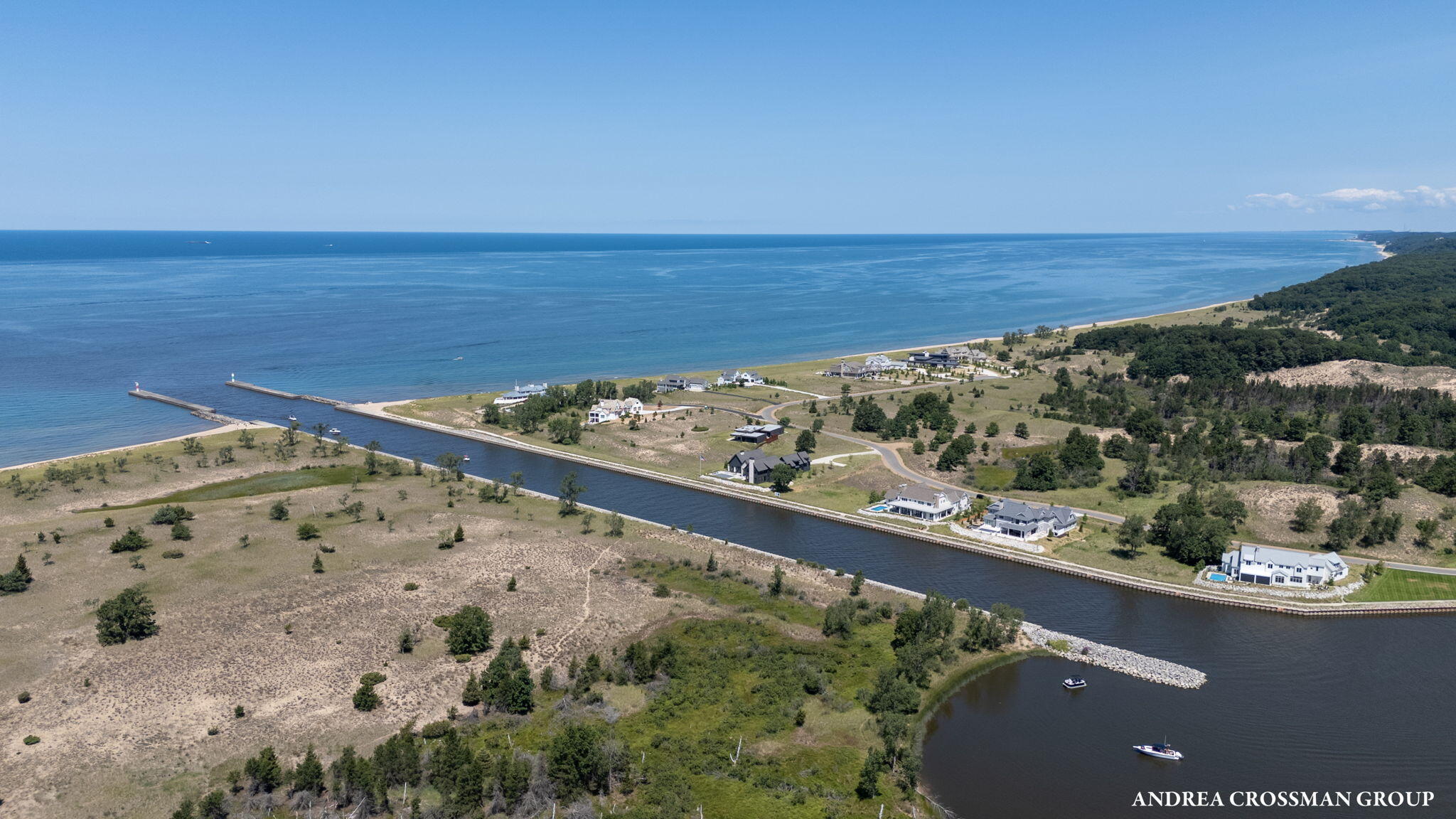 110 Park Street Saugatuck MI 49453