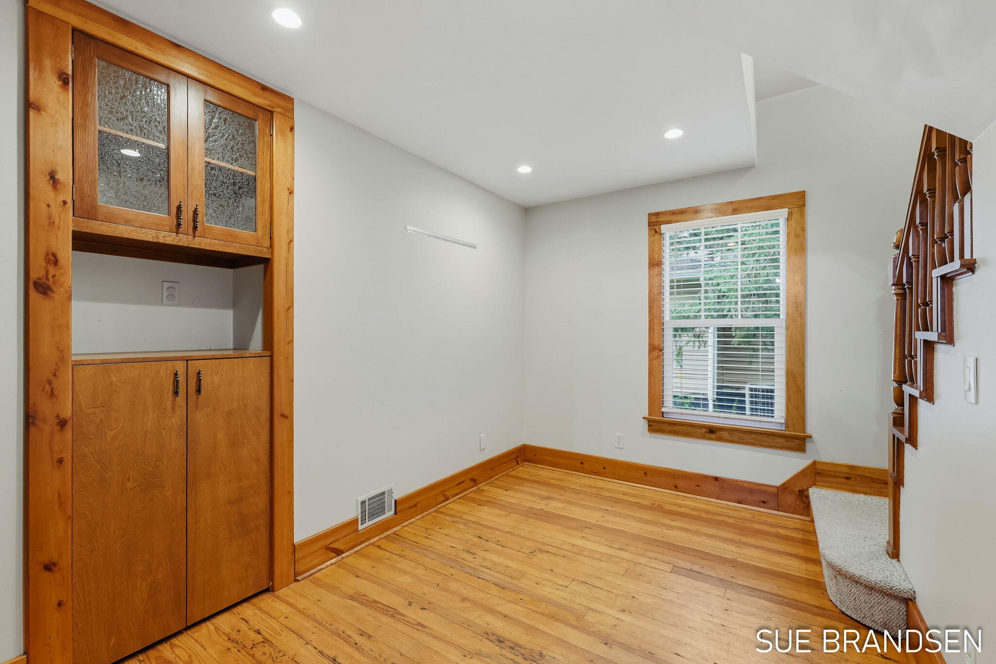 357 N State Street Zeeland MI 49464