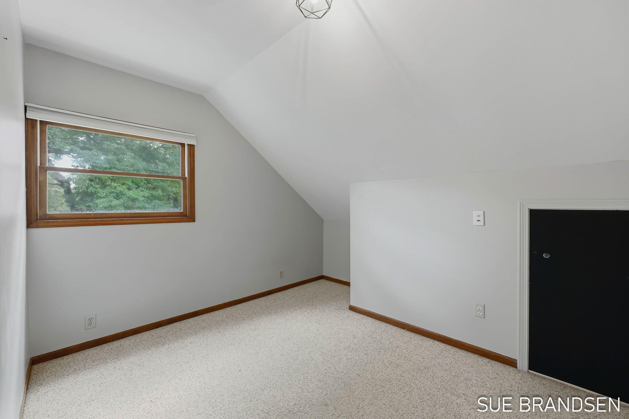 357 N State Street Zeeland MI 49464