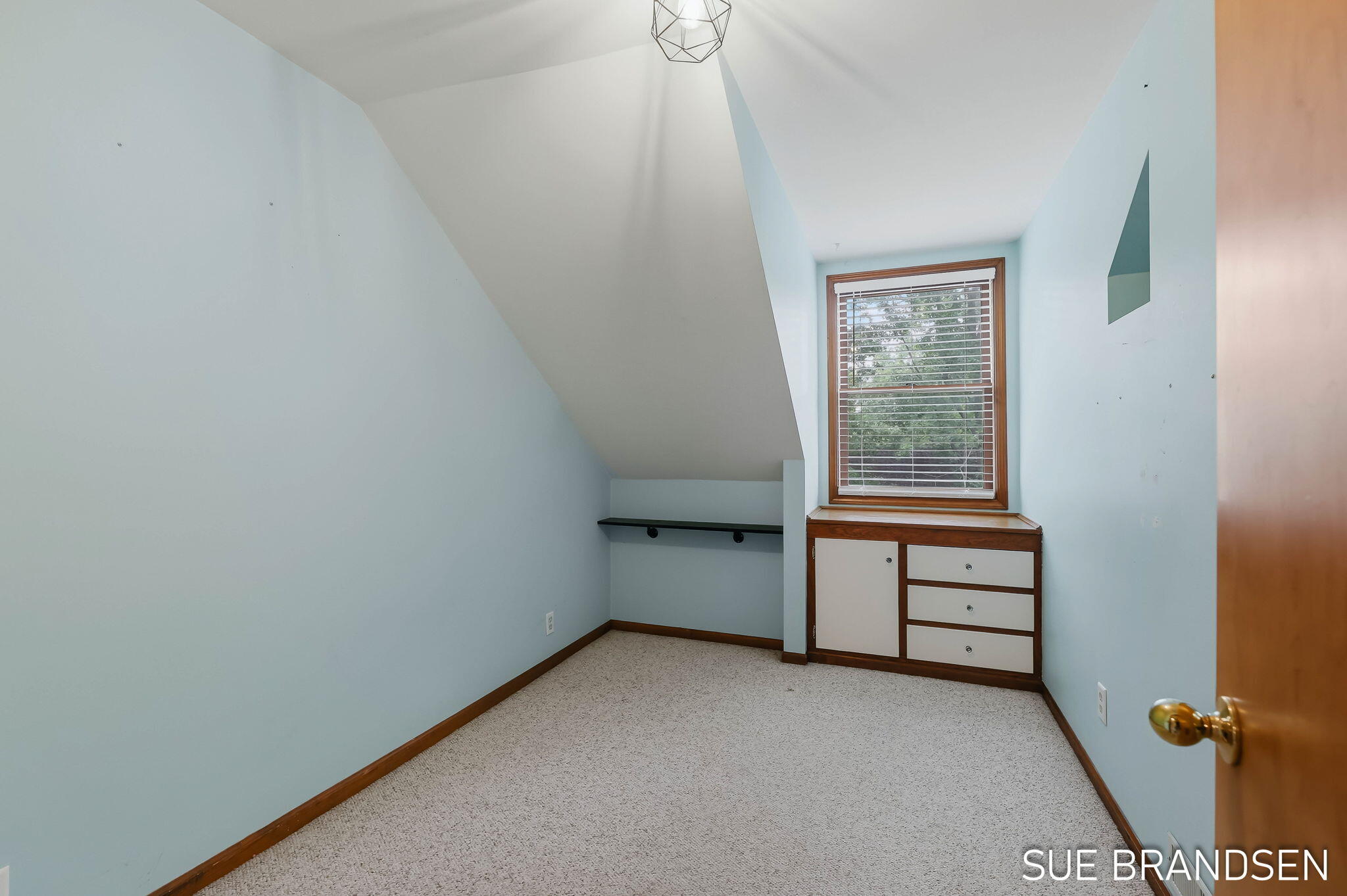 357 N State Street Zeeland MI 49464