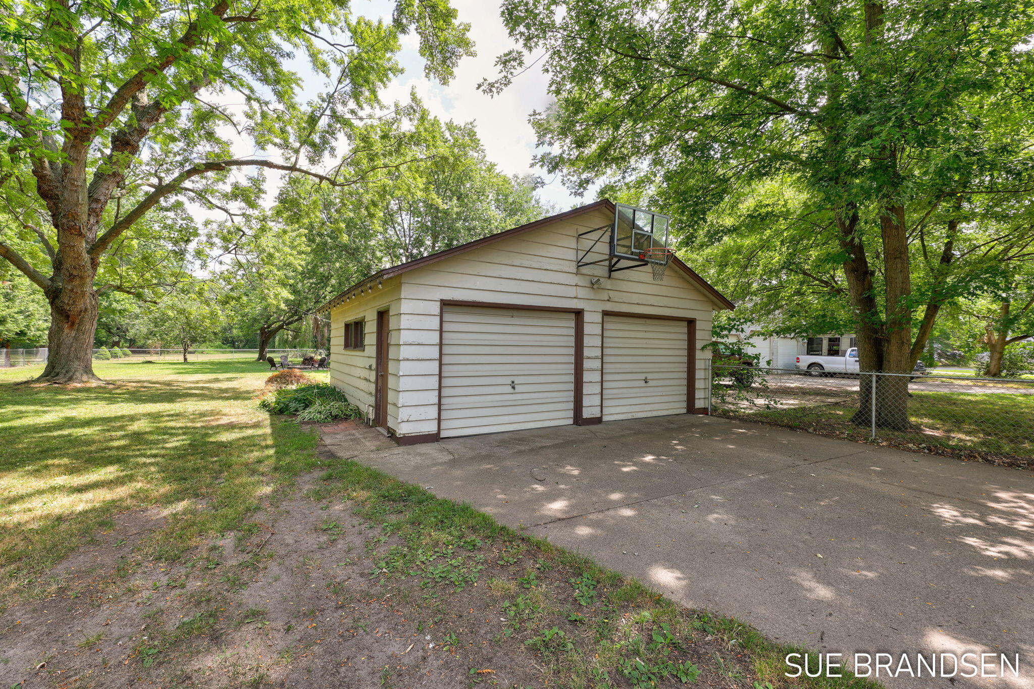 357 N State Street Zeeland MI 49464