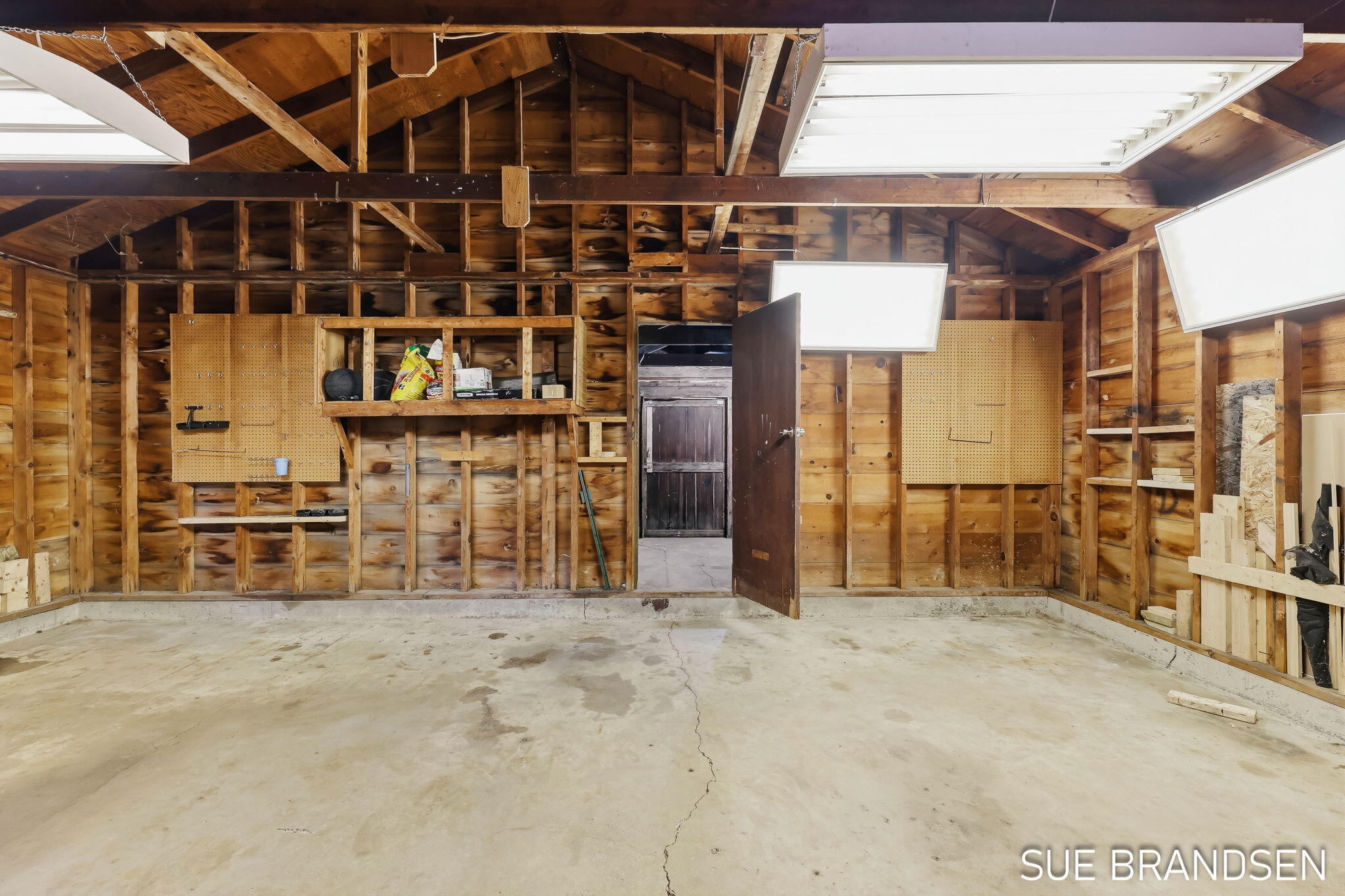 357 N State Street Zeeland MI 49464