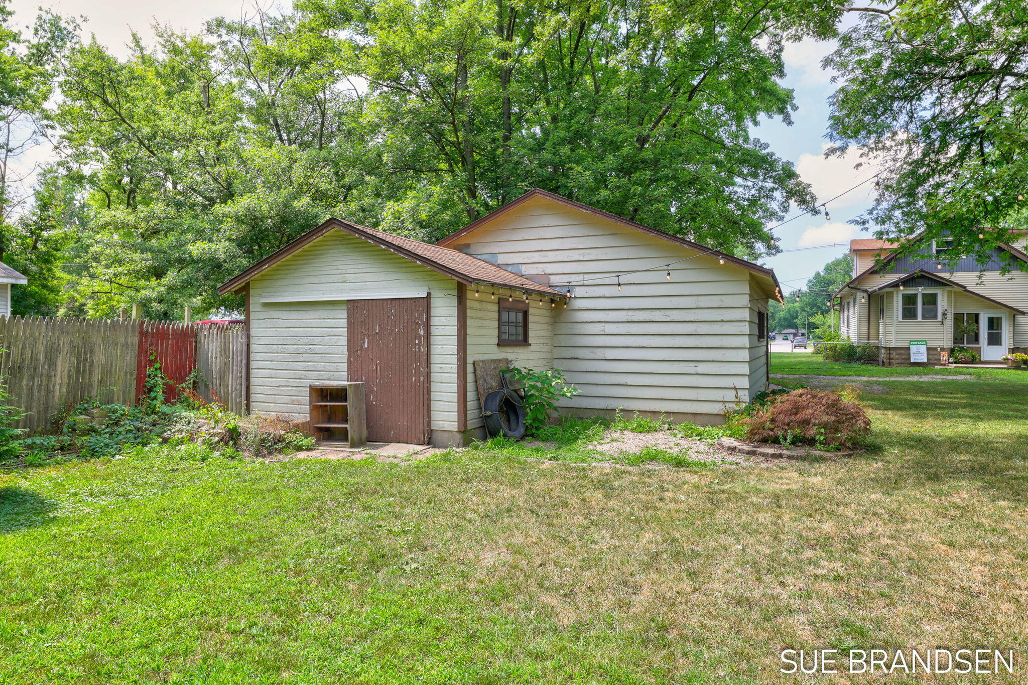 357 N State Street Zeeland MI 49464
