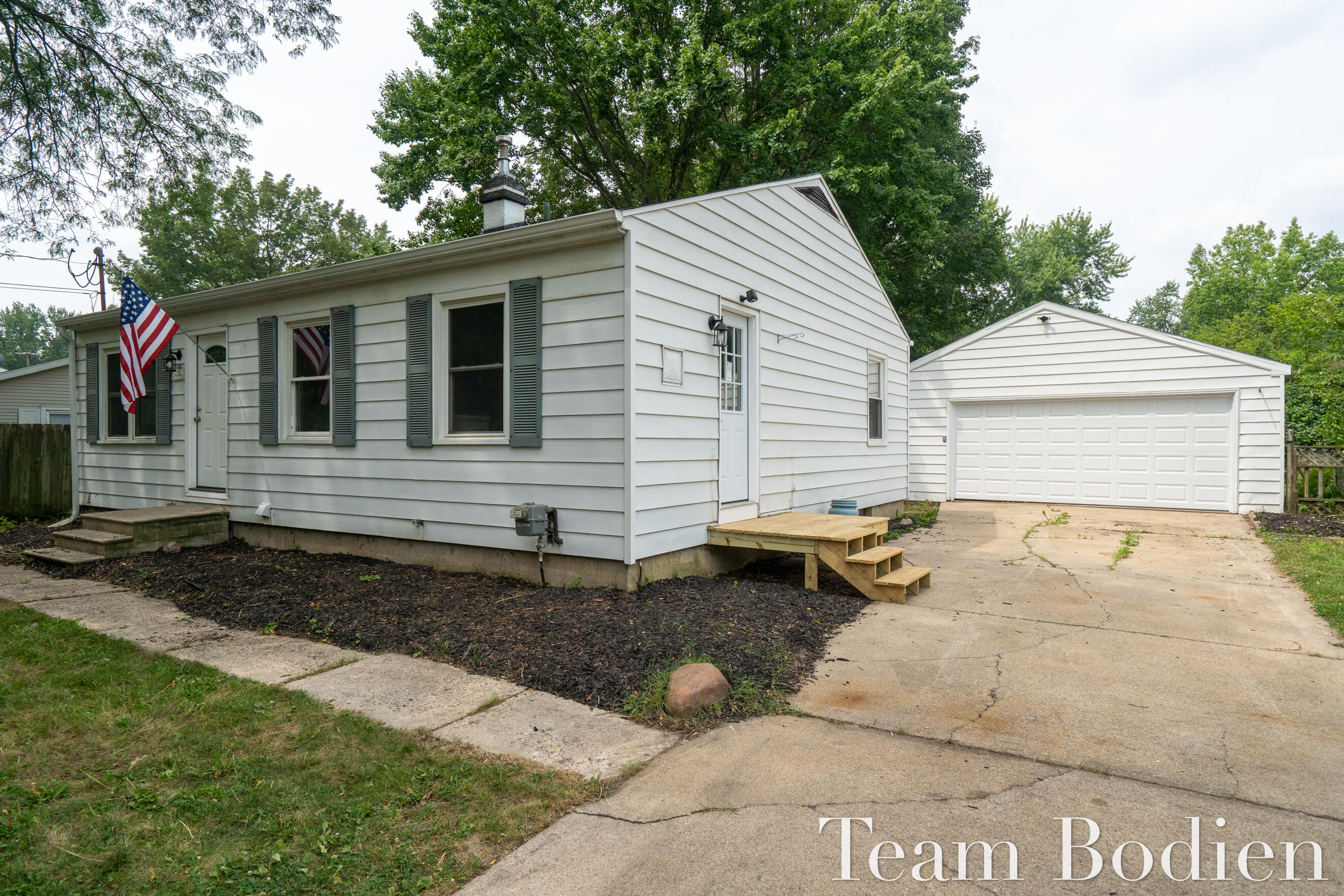 5526 Bedford Street Portage MI 49002