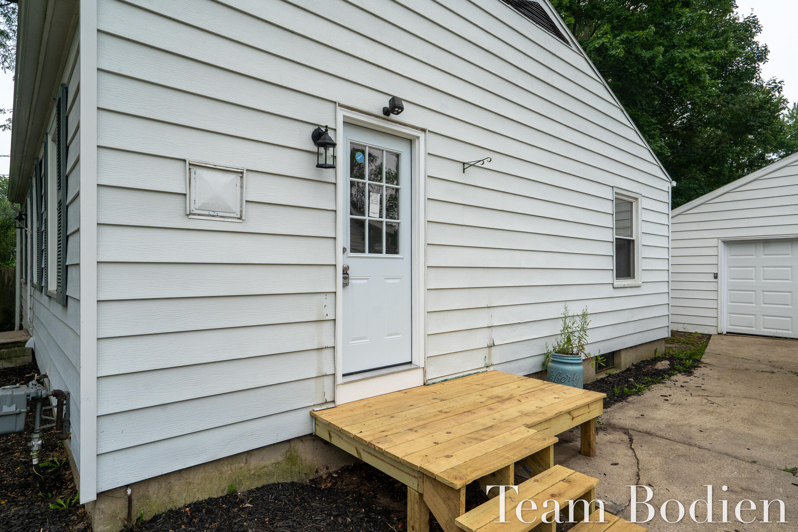5526 Bedford Street Portage MI 49002
