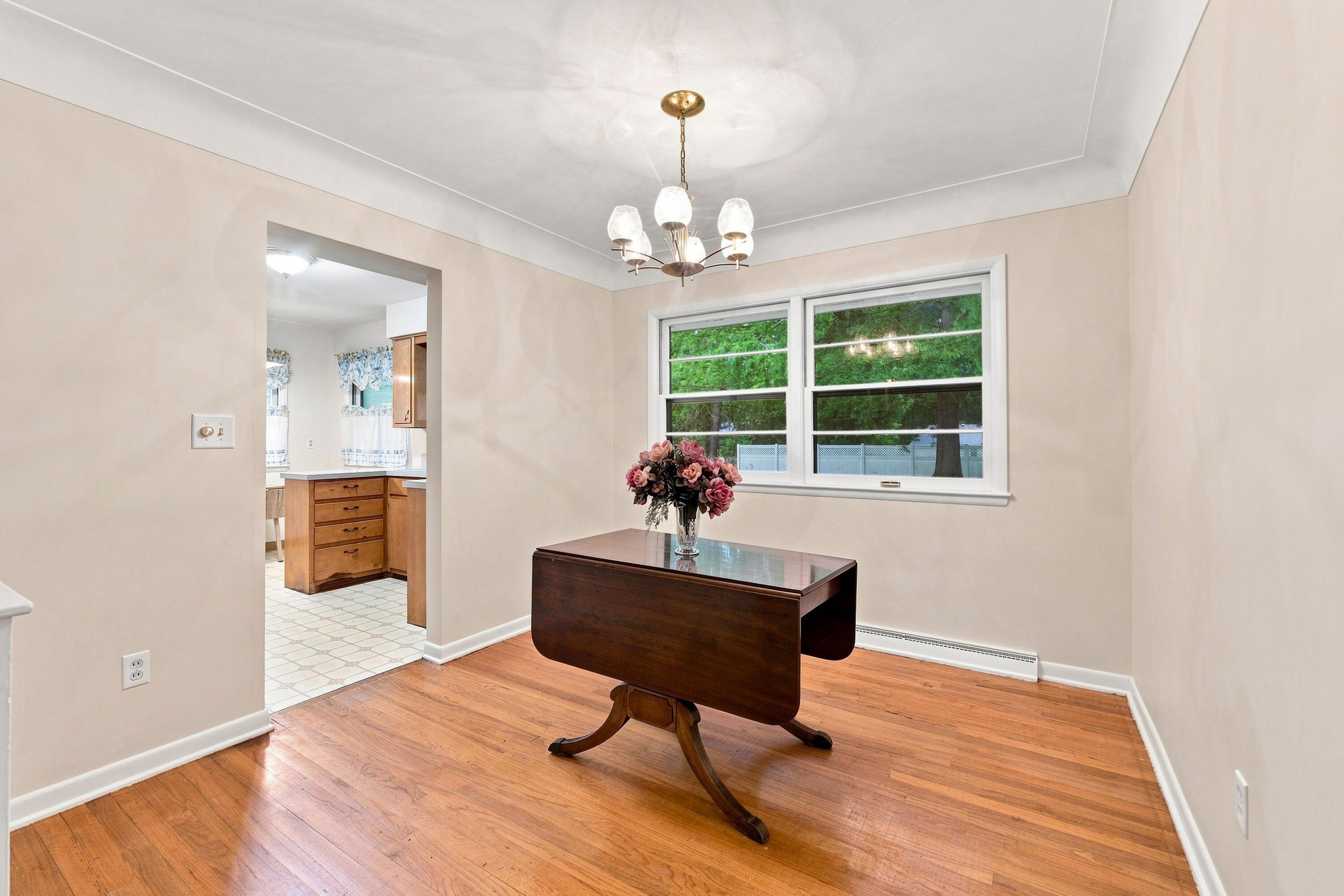 4342 Old Colony Road Kalamazoo MI 49008