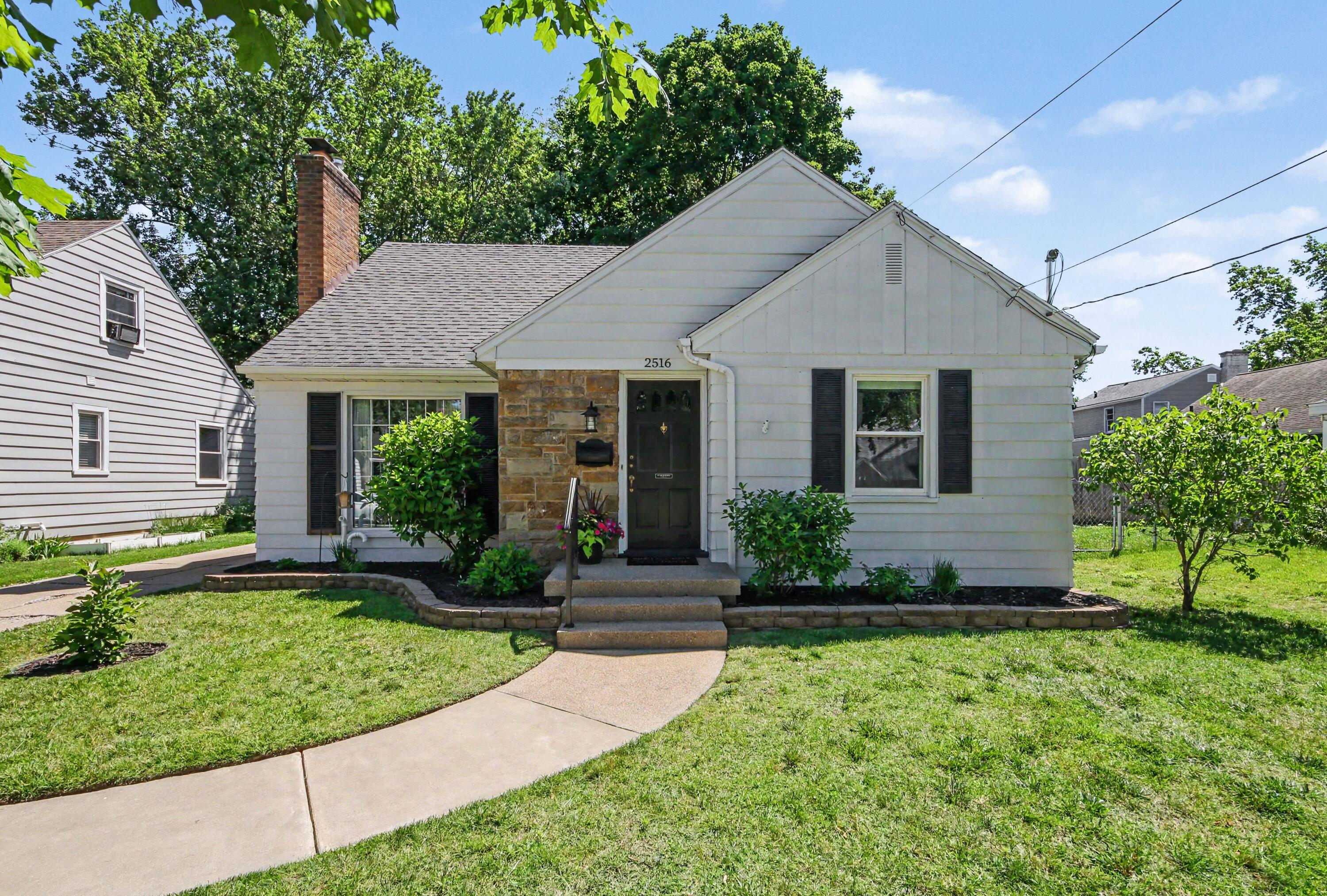 2516 Mildred Avenue SE Grand Rapids MI 49507